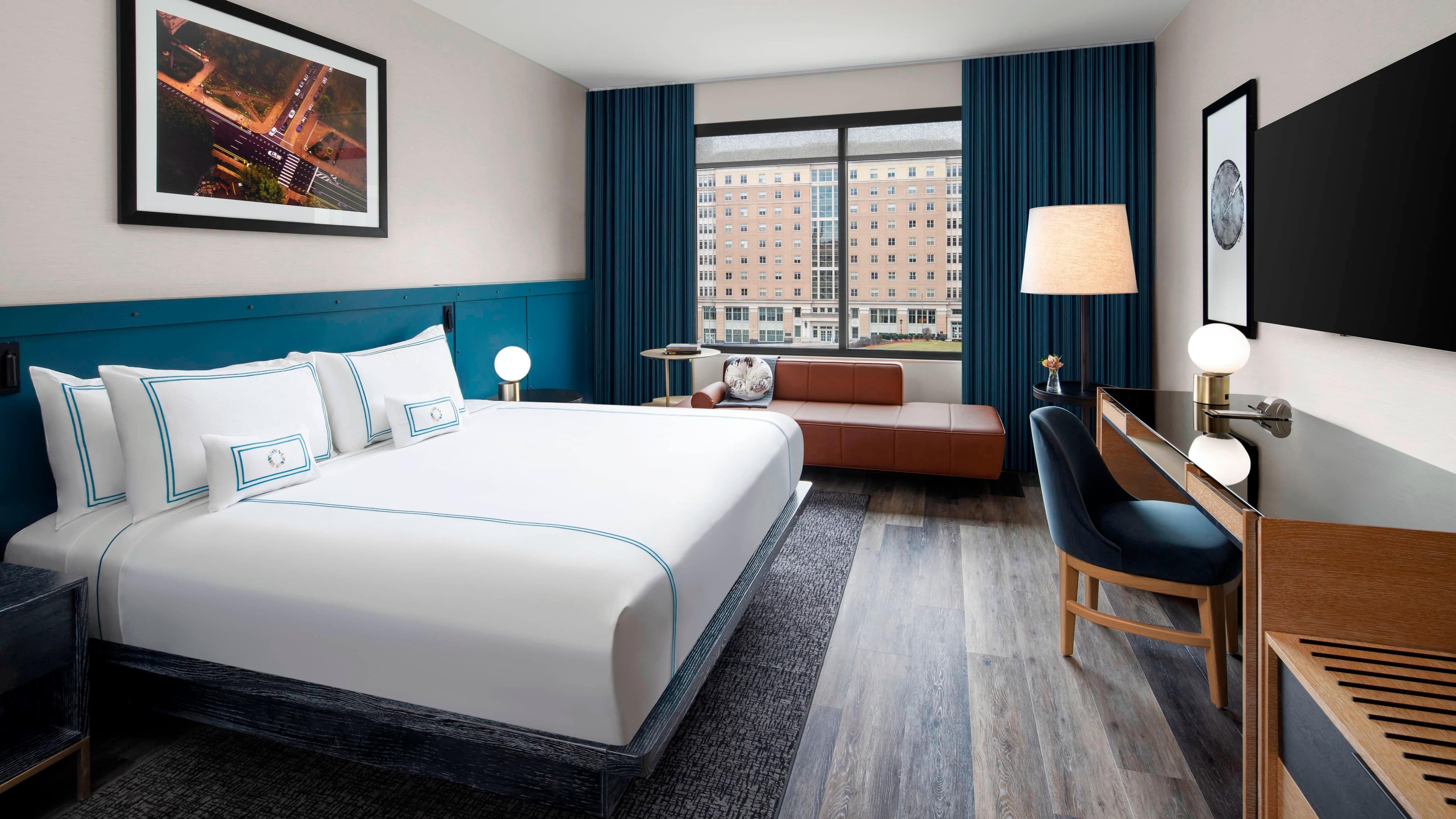 King Guest Room - Image 1