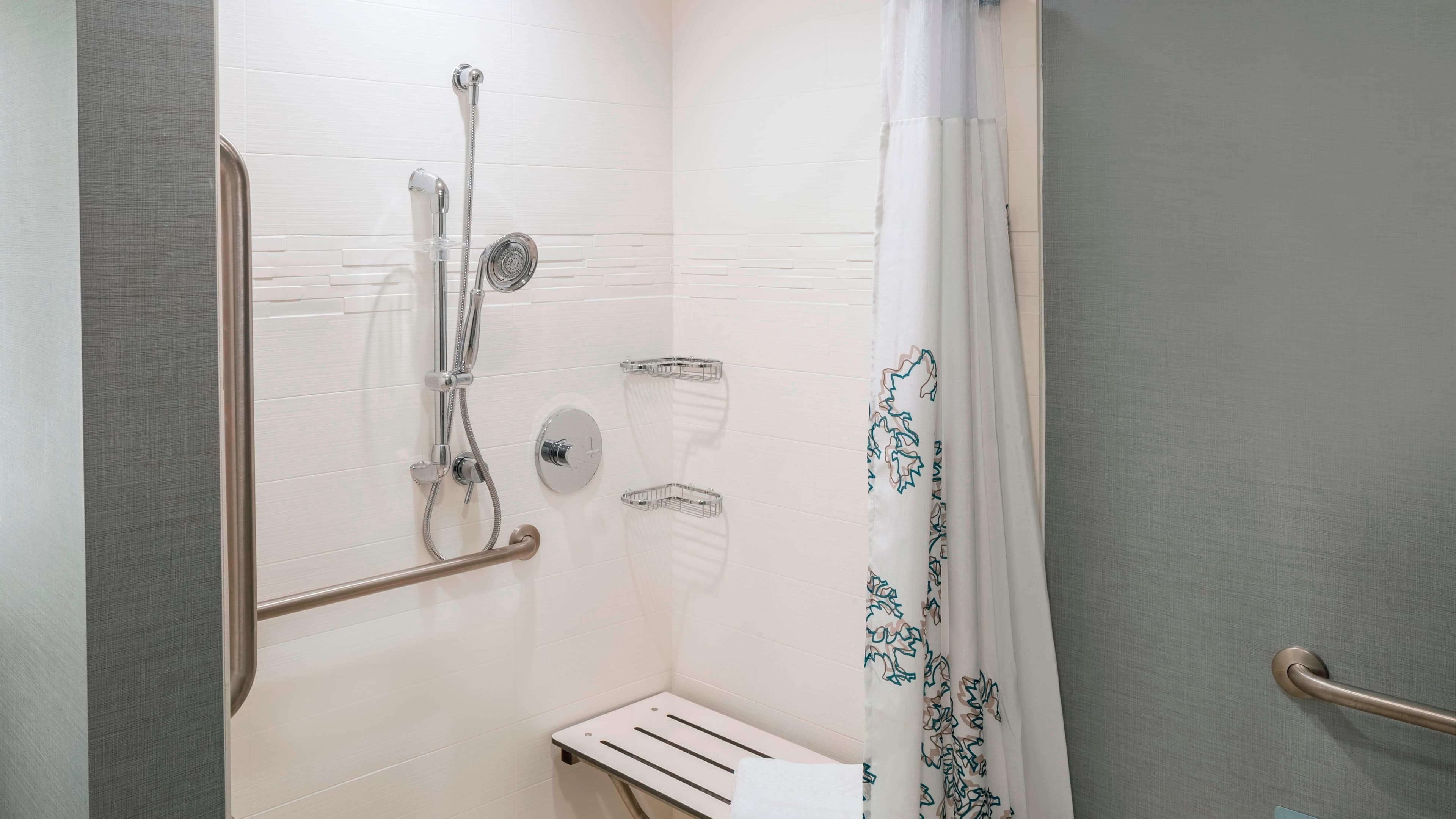 1 Bedroom Suite - Image 7