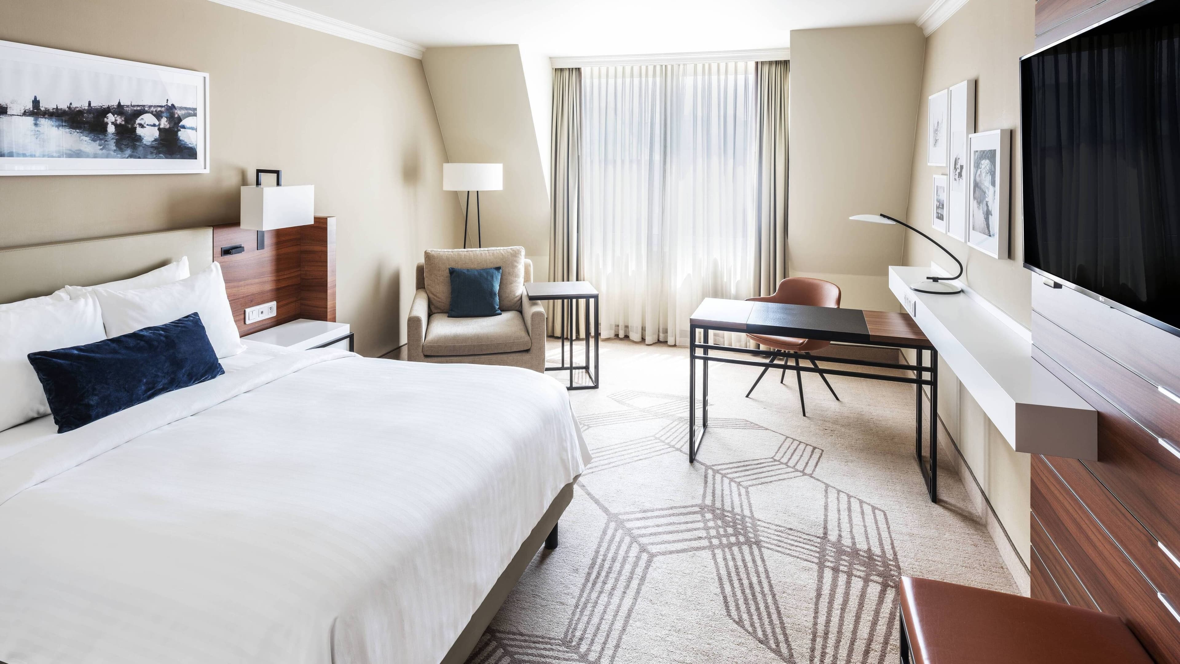 Deluxe Guest room - Image 1