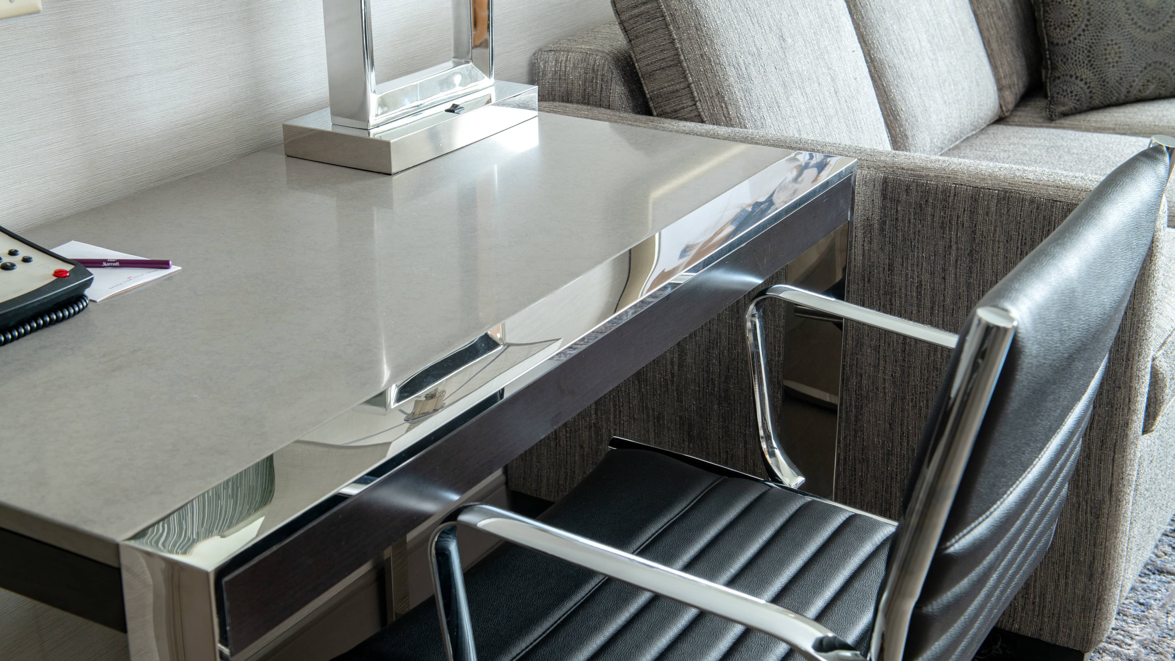 1 Bedroom Suite - Image 5