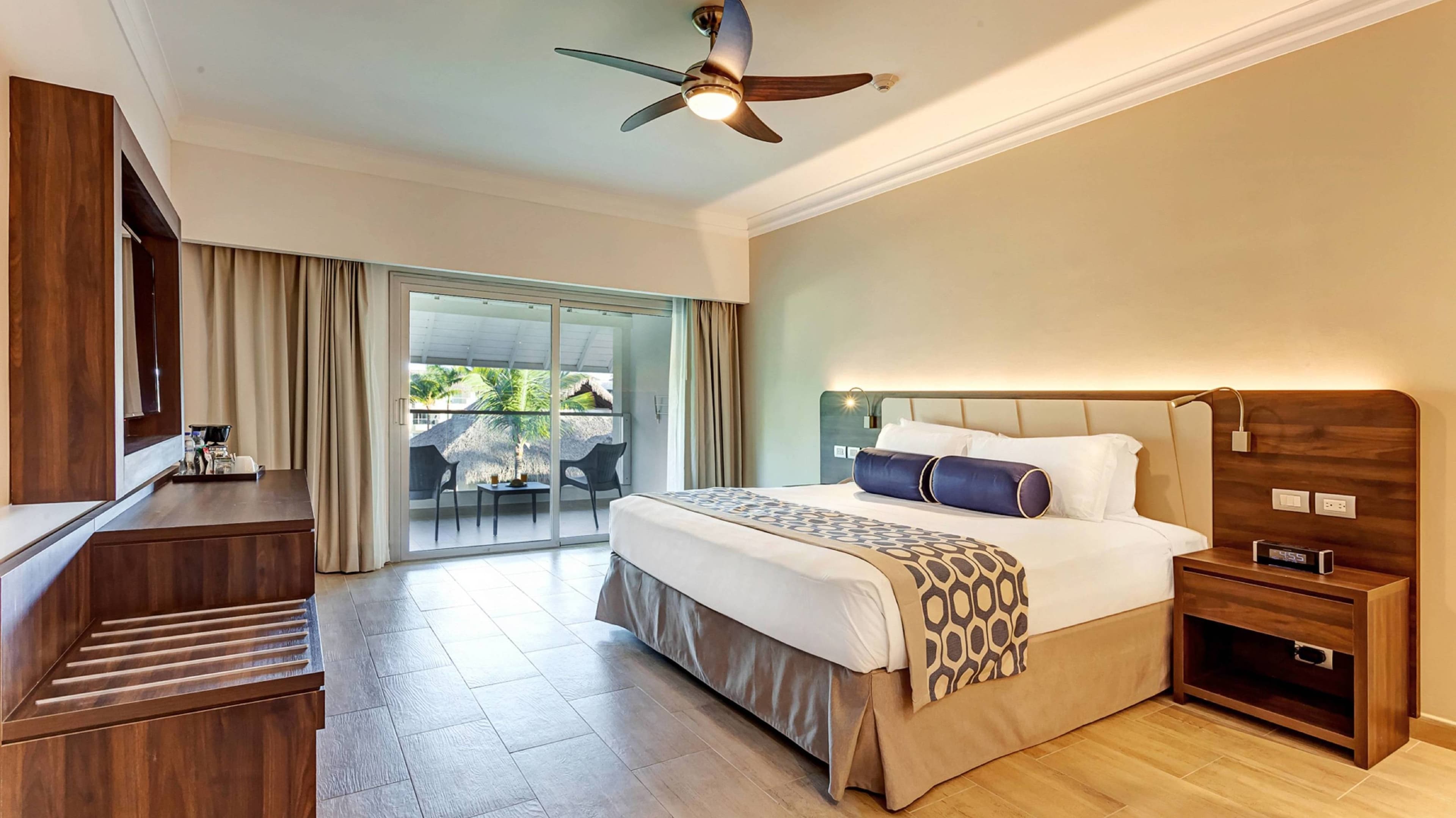 Garden View - Image 1