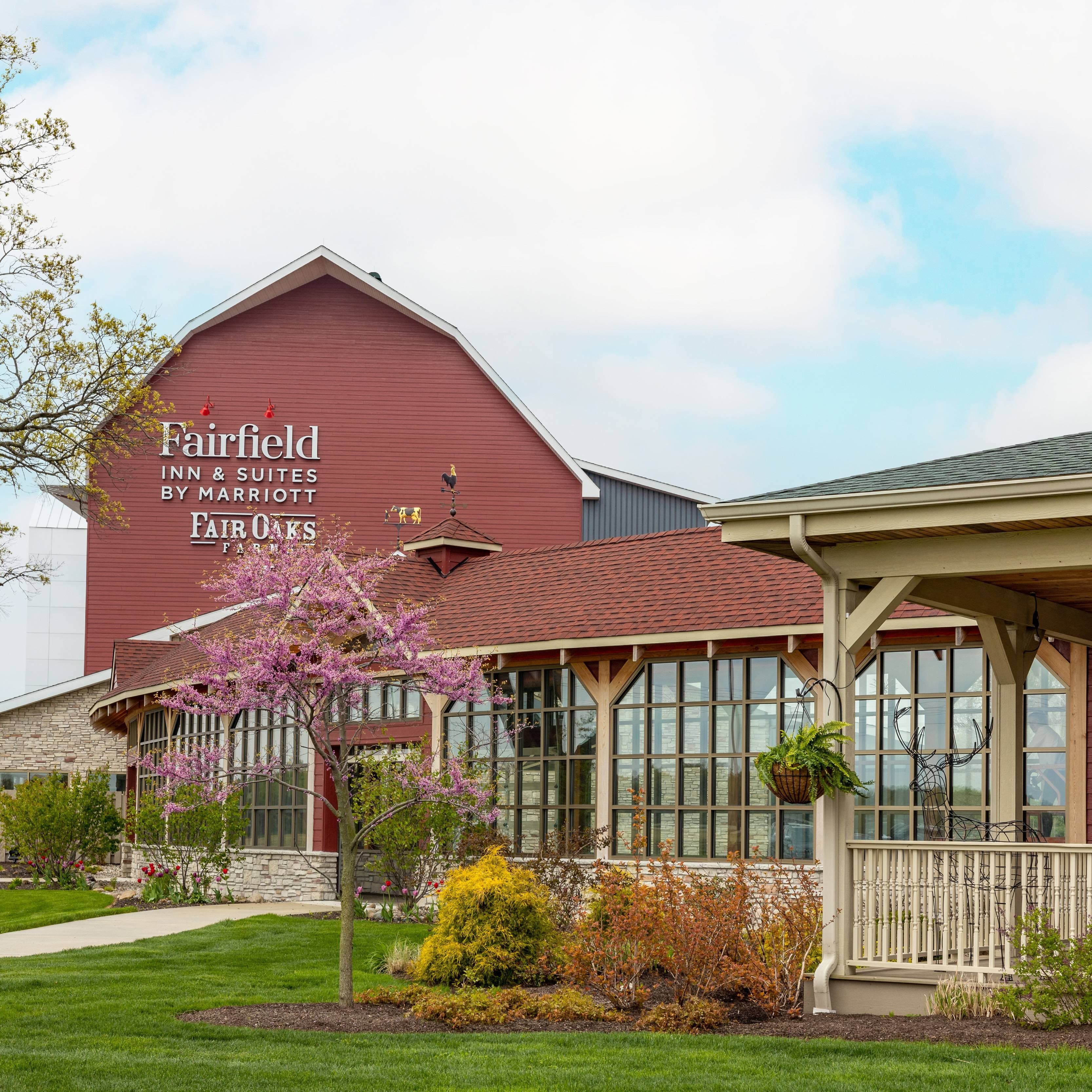 Fairfield Inn & Suites Fair Oaks Farms