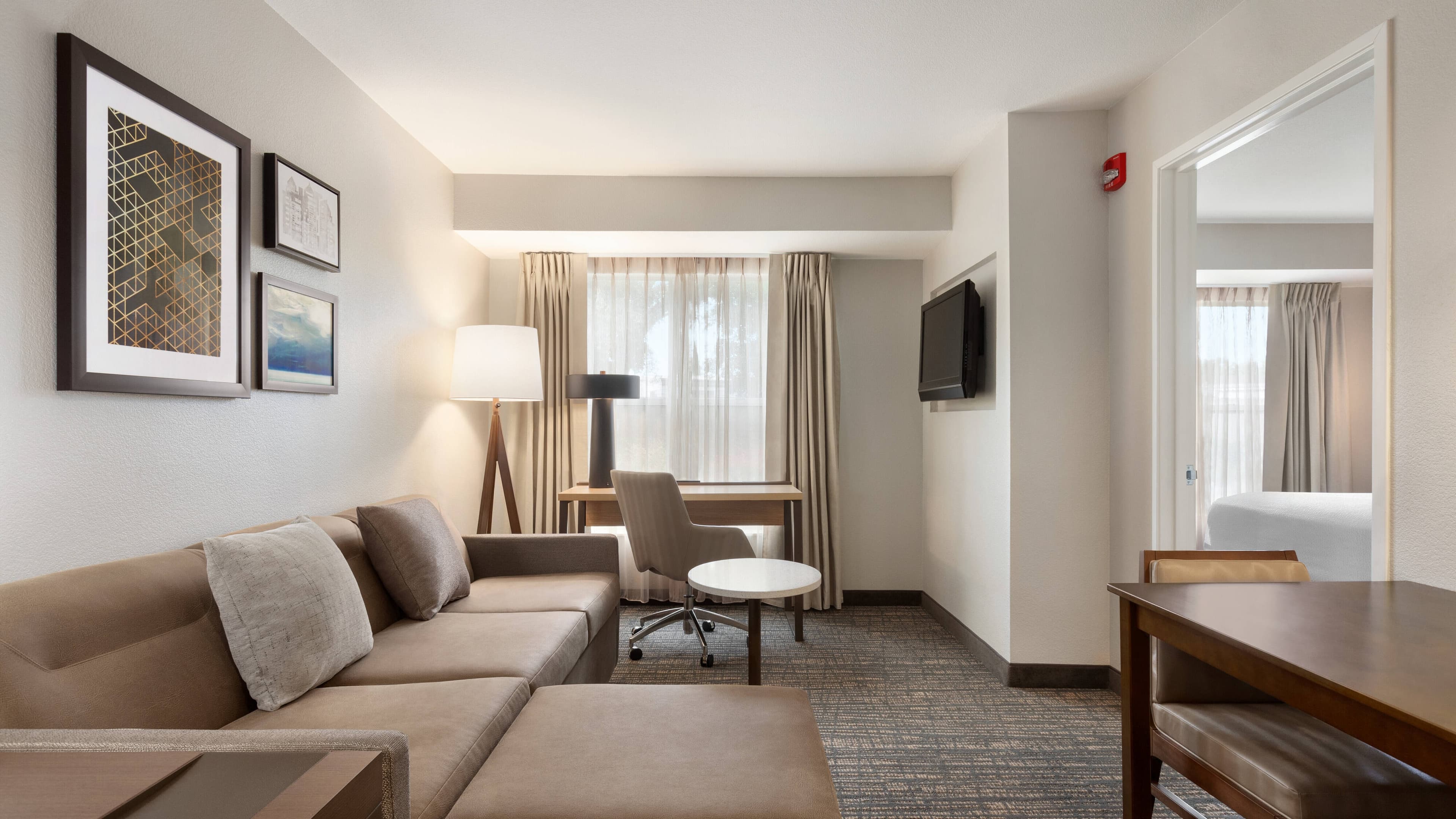 1 Bedroom Suite - Image 4