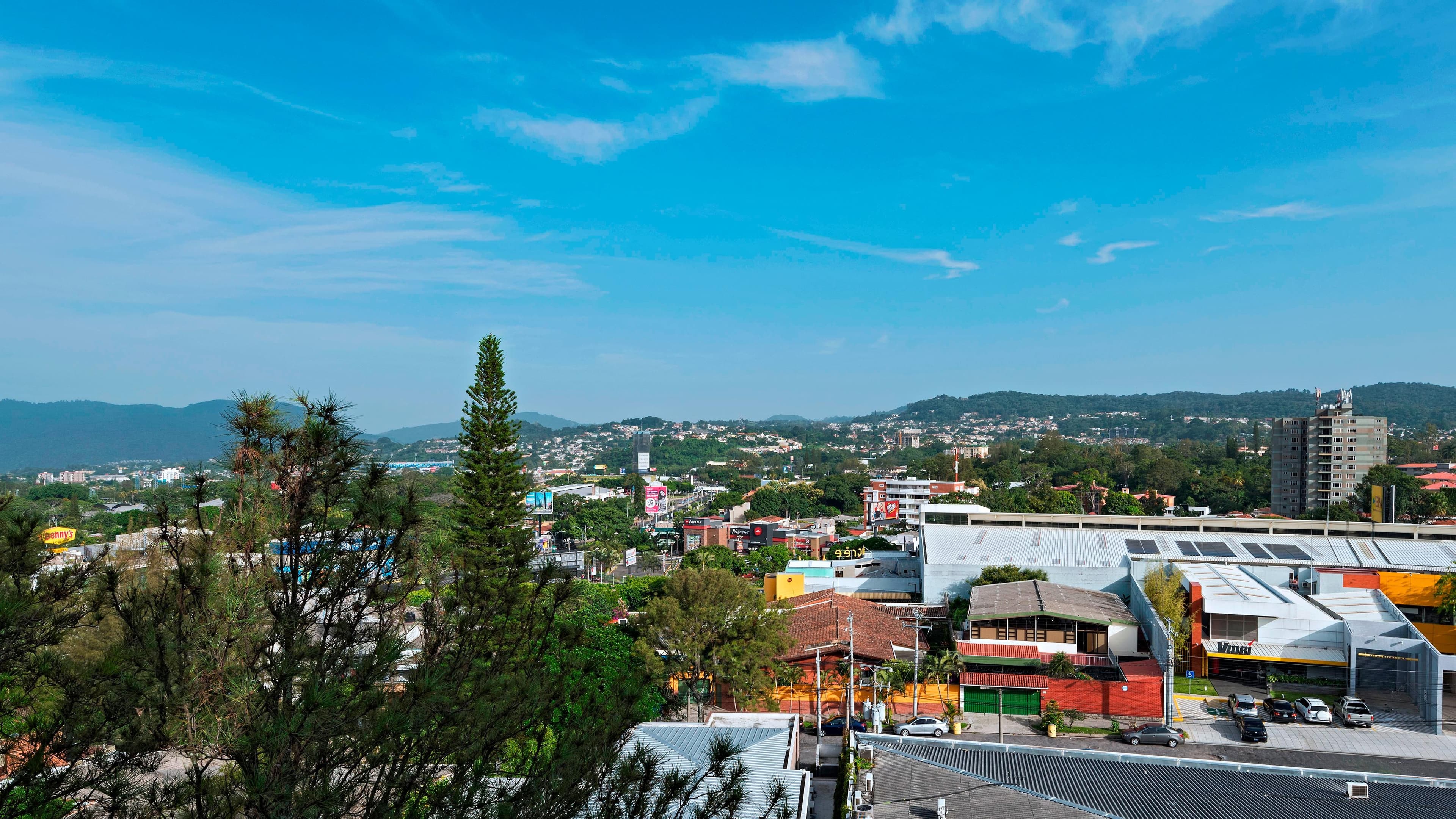 Deluxe Room Double - Image 2