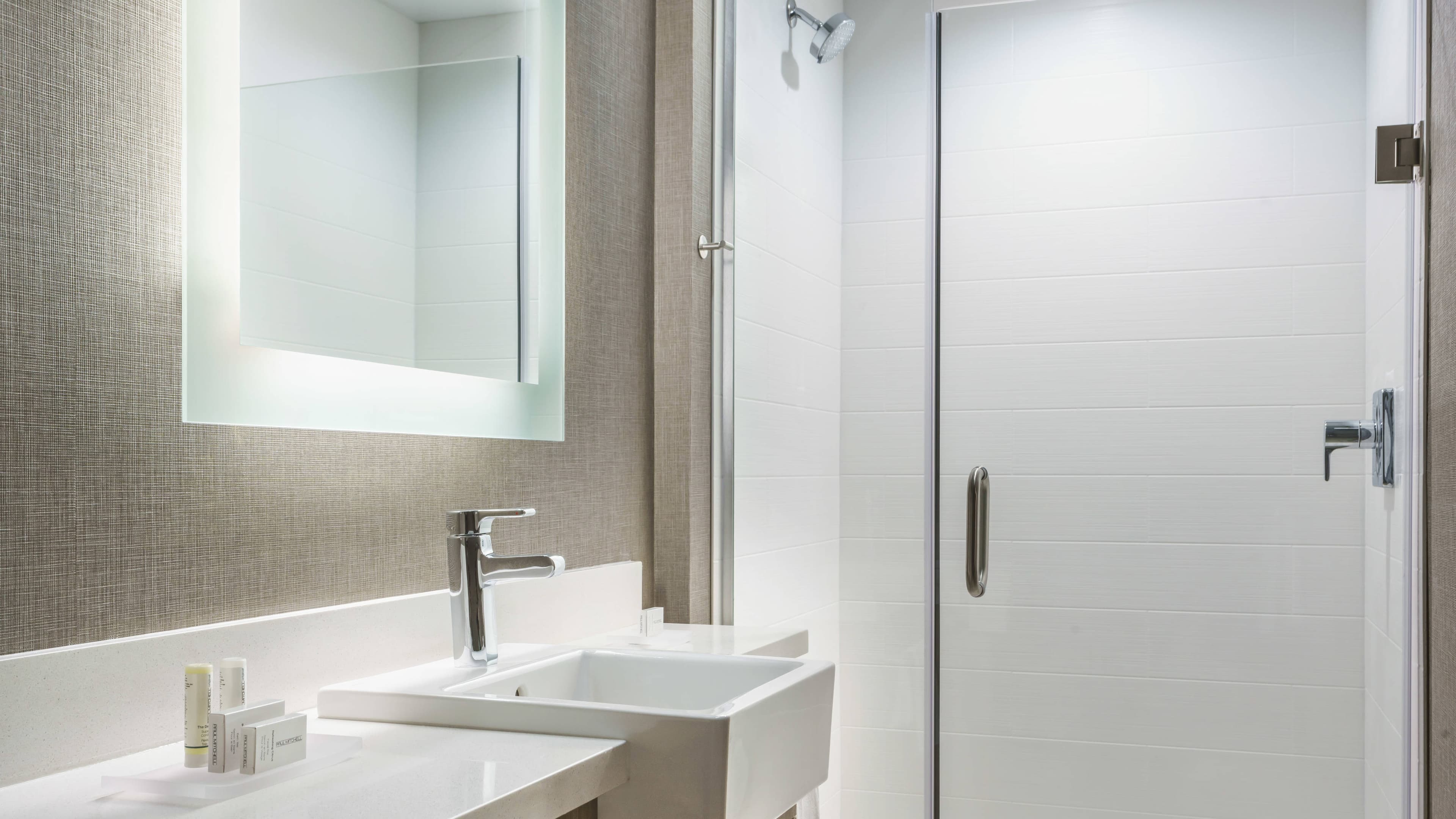 1 King Studio Suite - Image 4