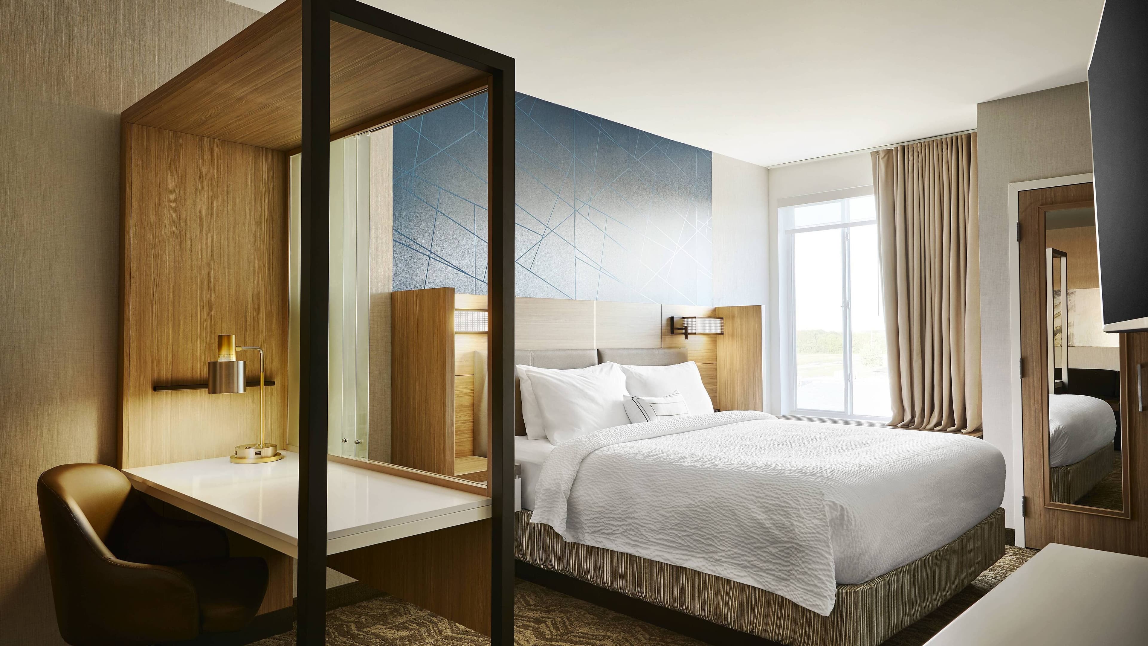 King Suite - Image 2