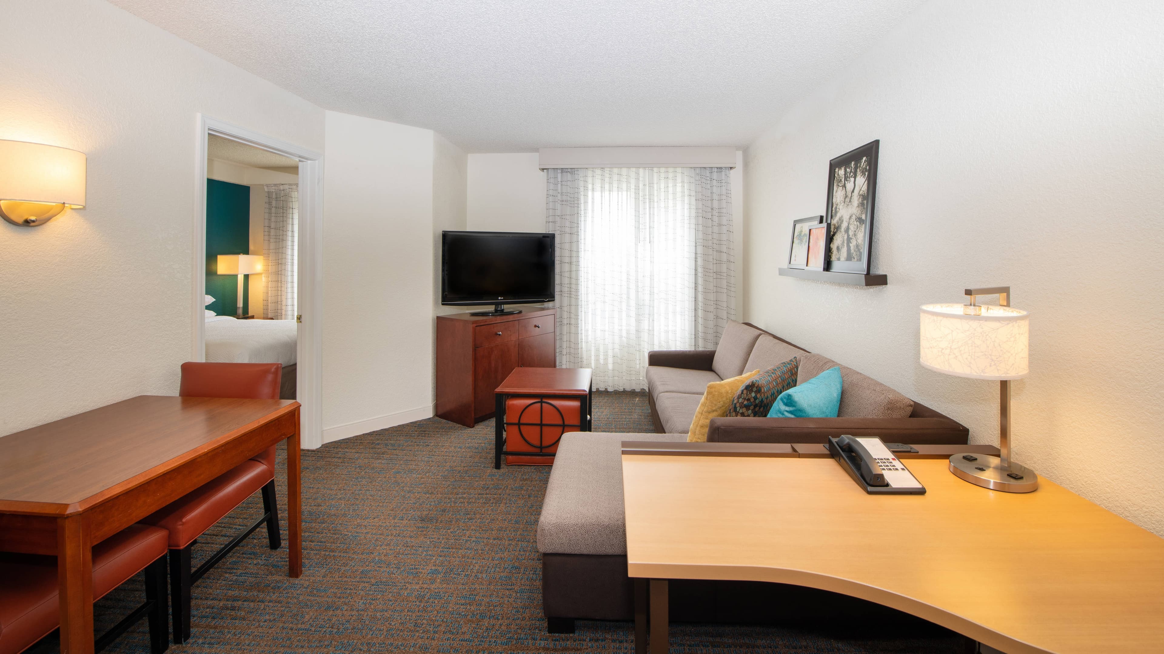 1 Bedroom Suite - Image 1