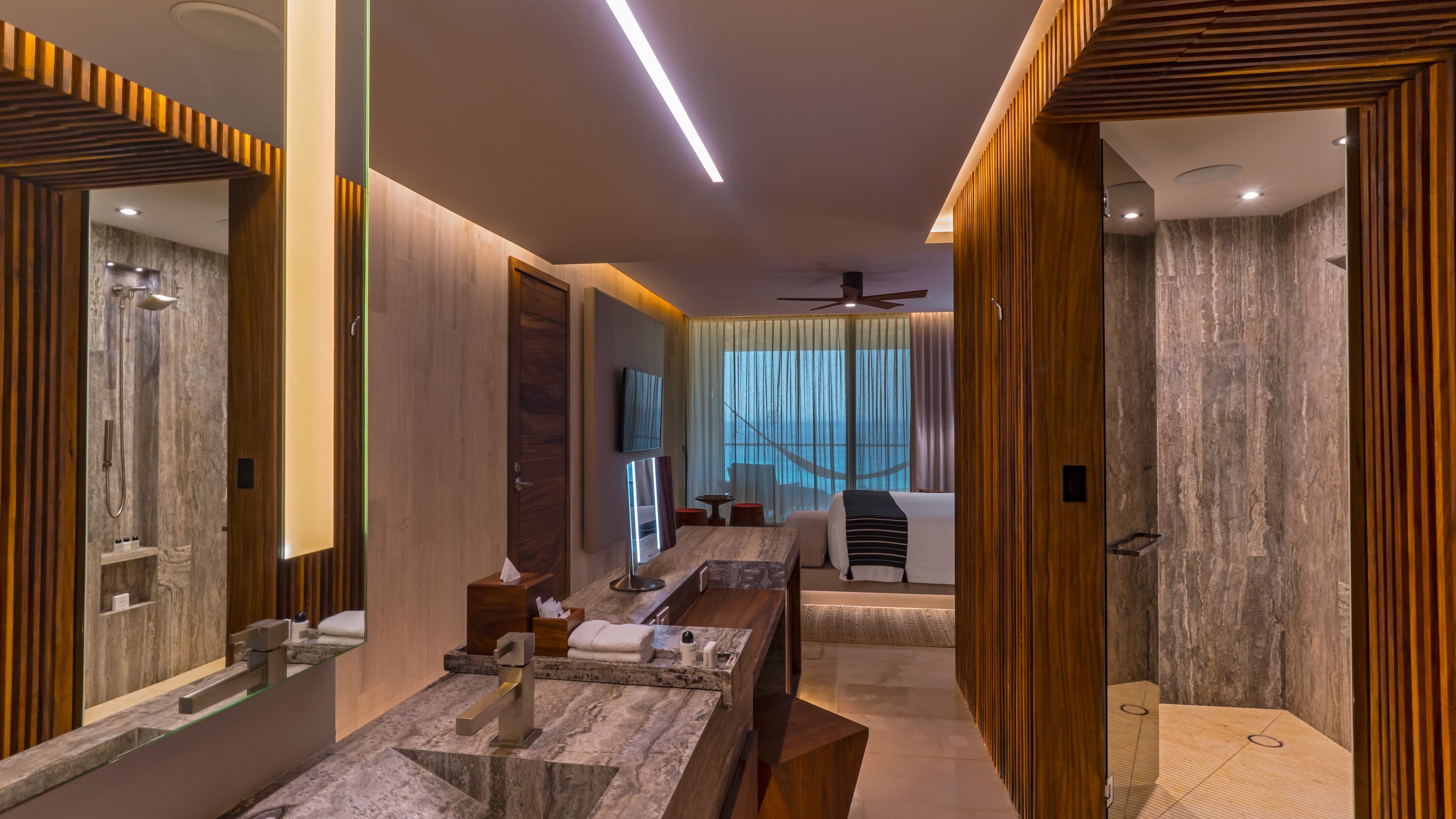 Oasis Room - Image 6