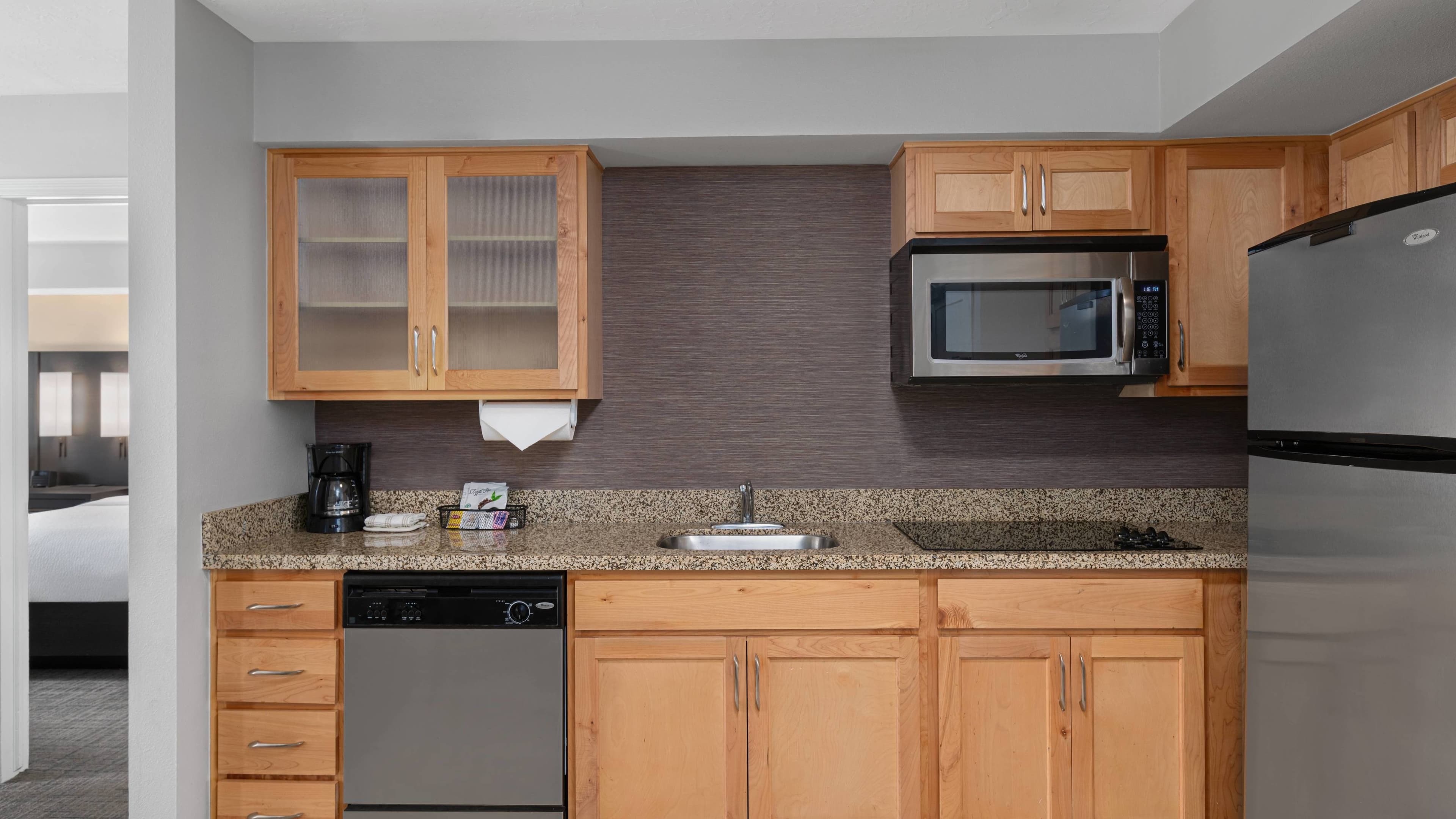 1 Bedroom Suite - Image 8