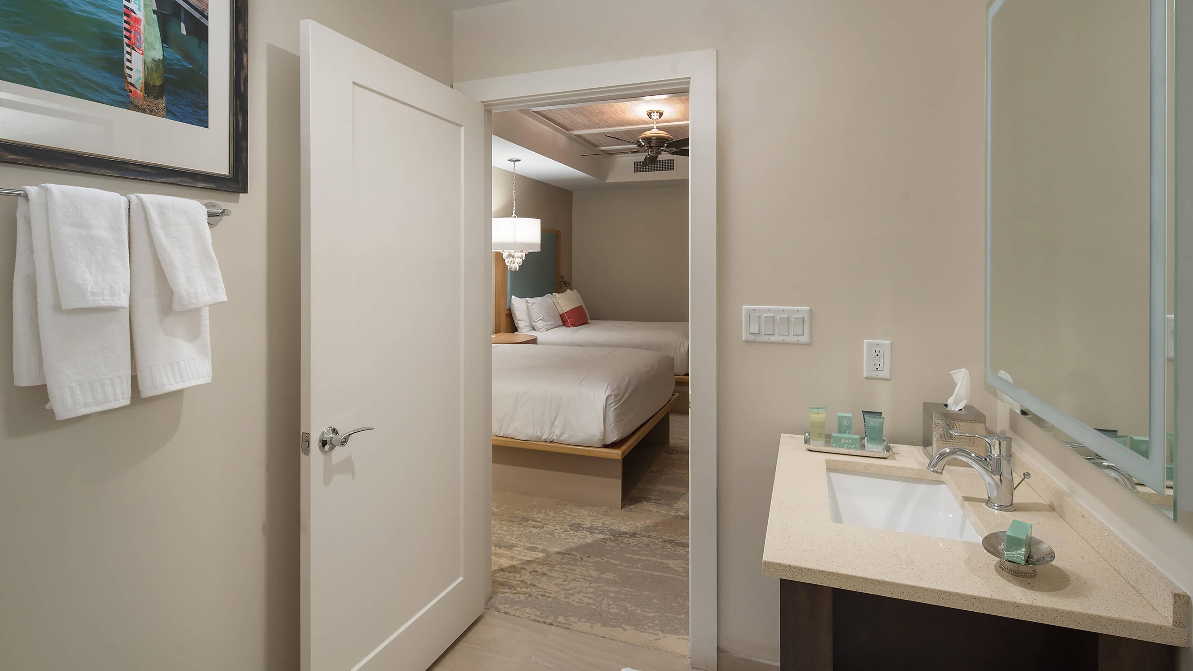 Grand Island Villa - Image 10