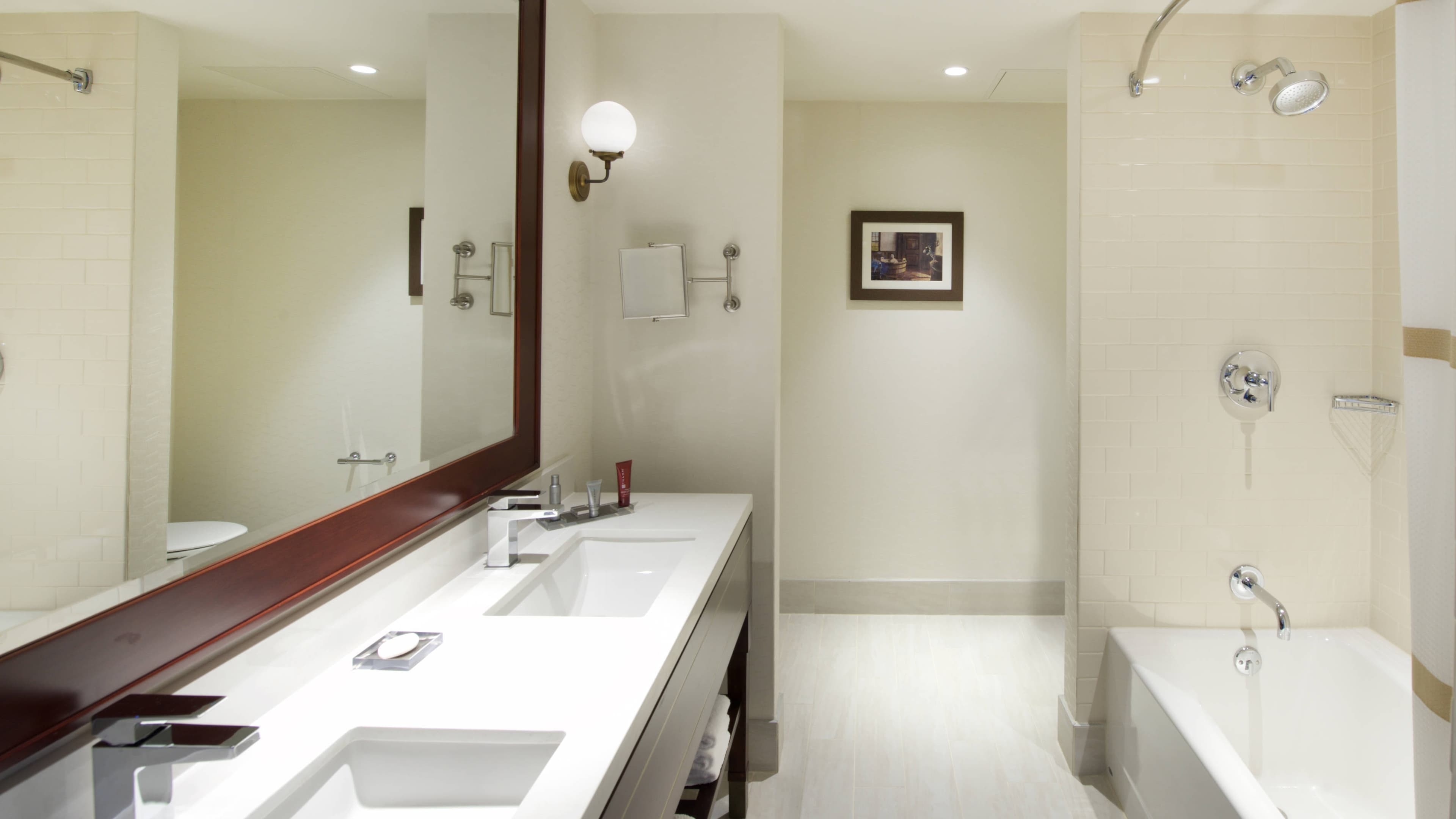 Larger Guest room - Image 5