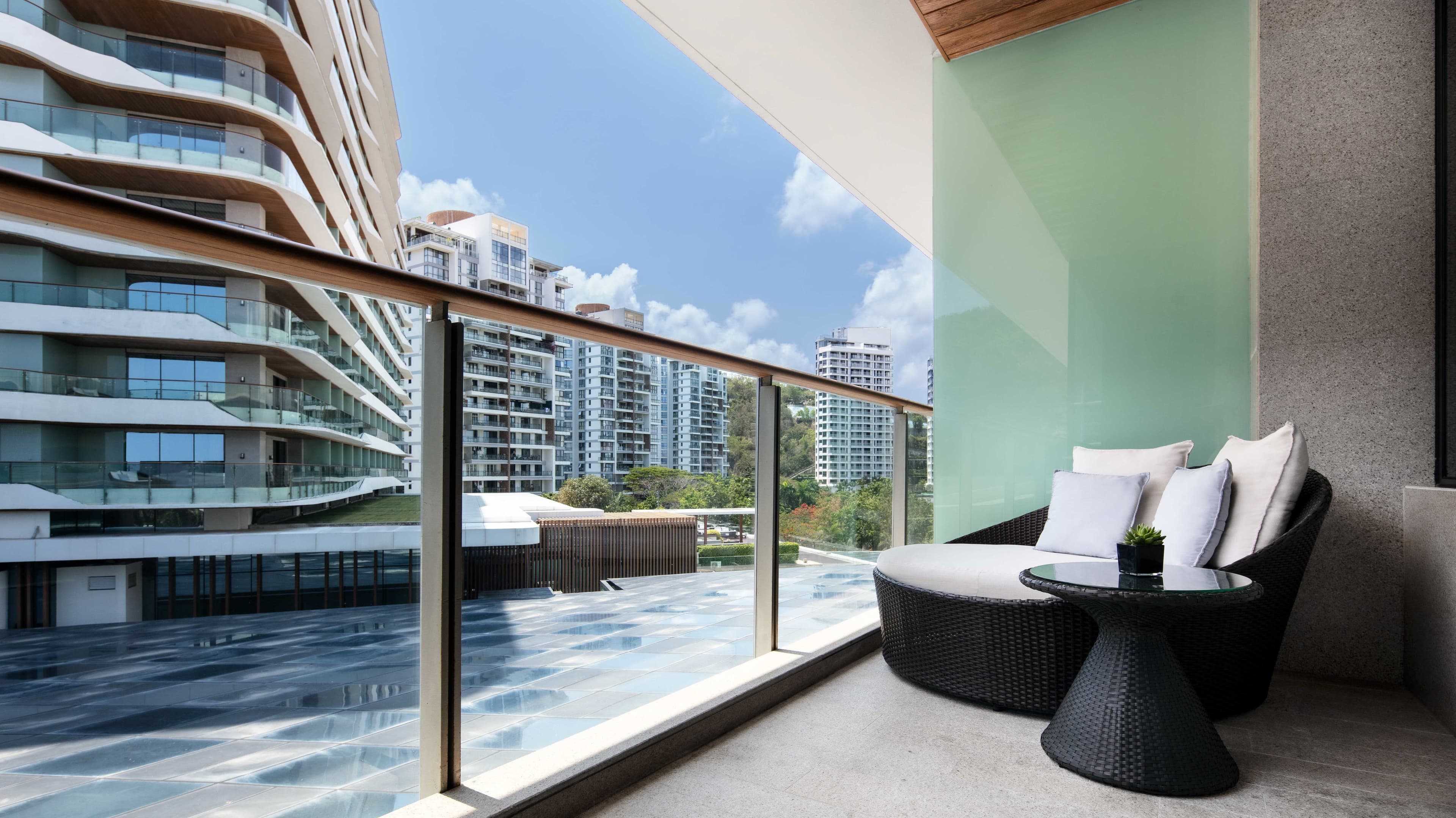 Resort Room - Image 3