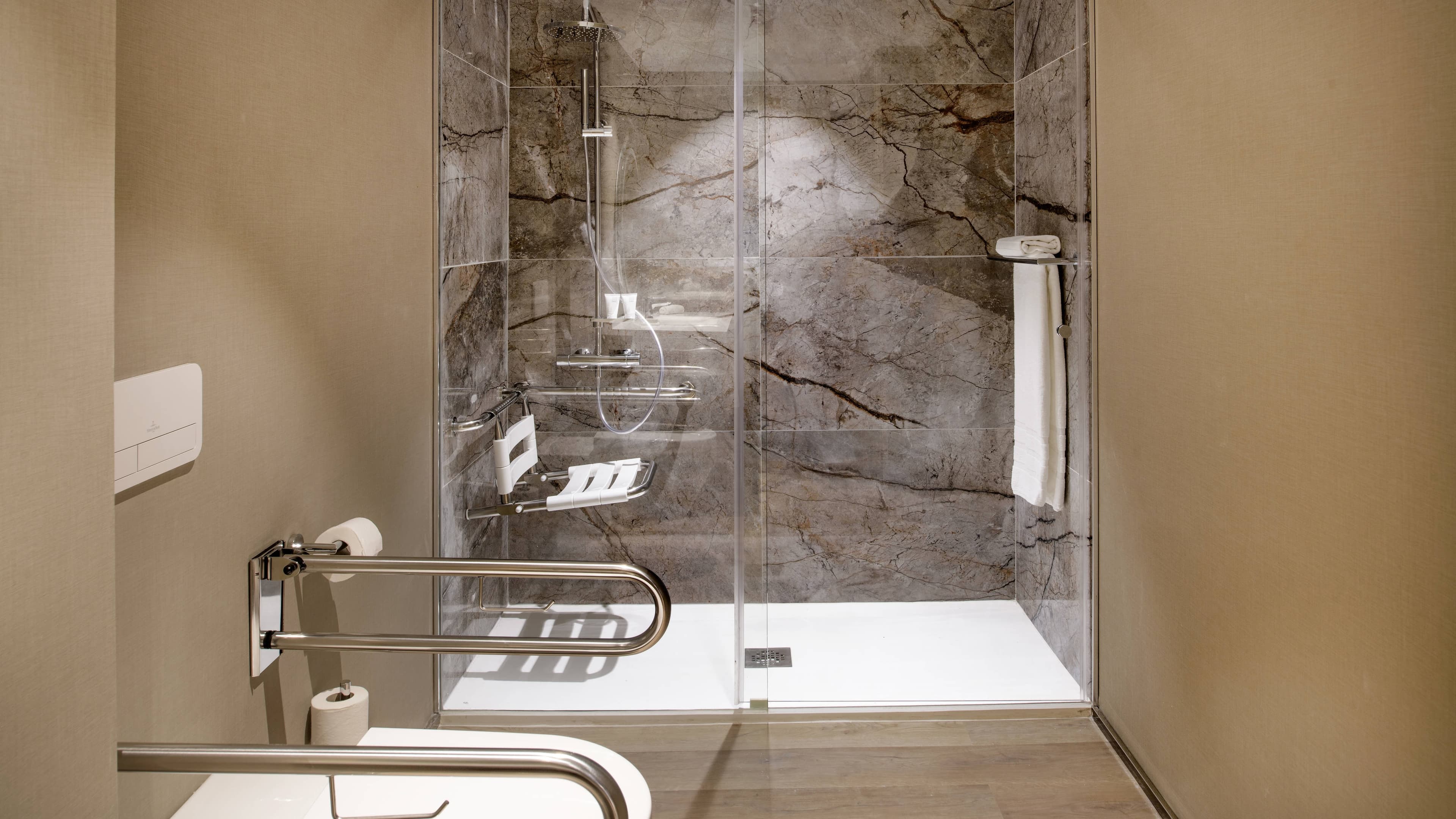 Standard King - Image 7