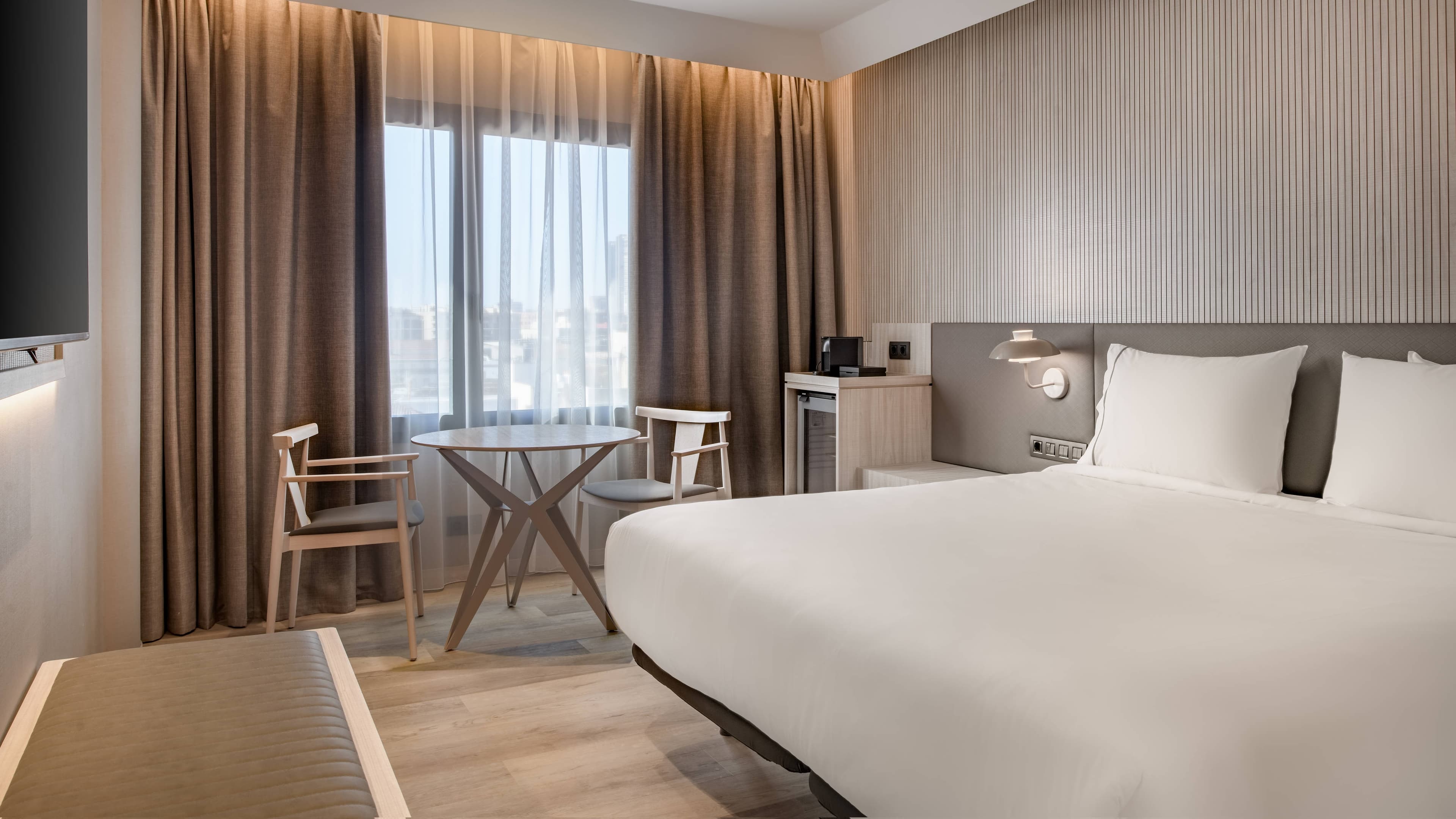 Standard King - Image 1