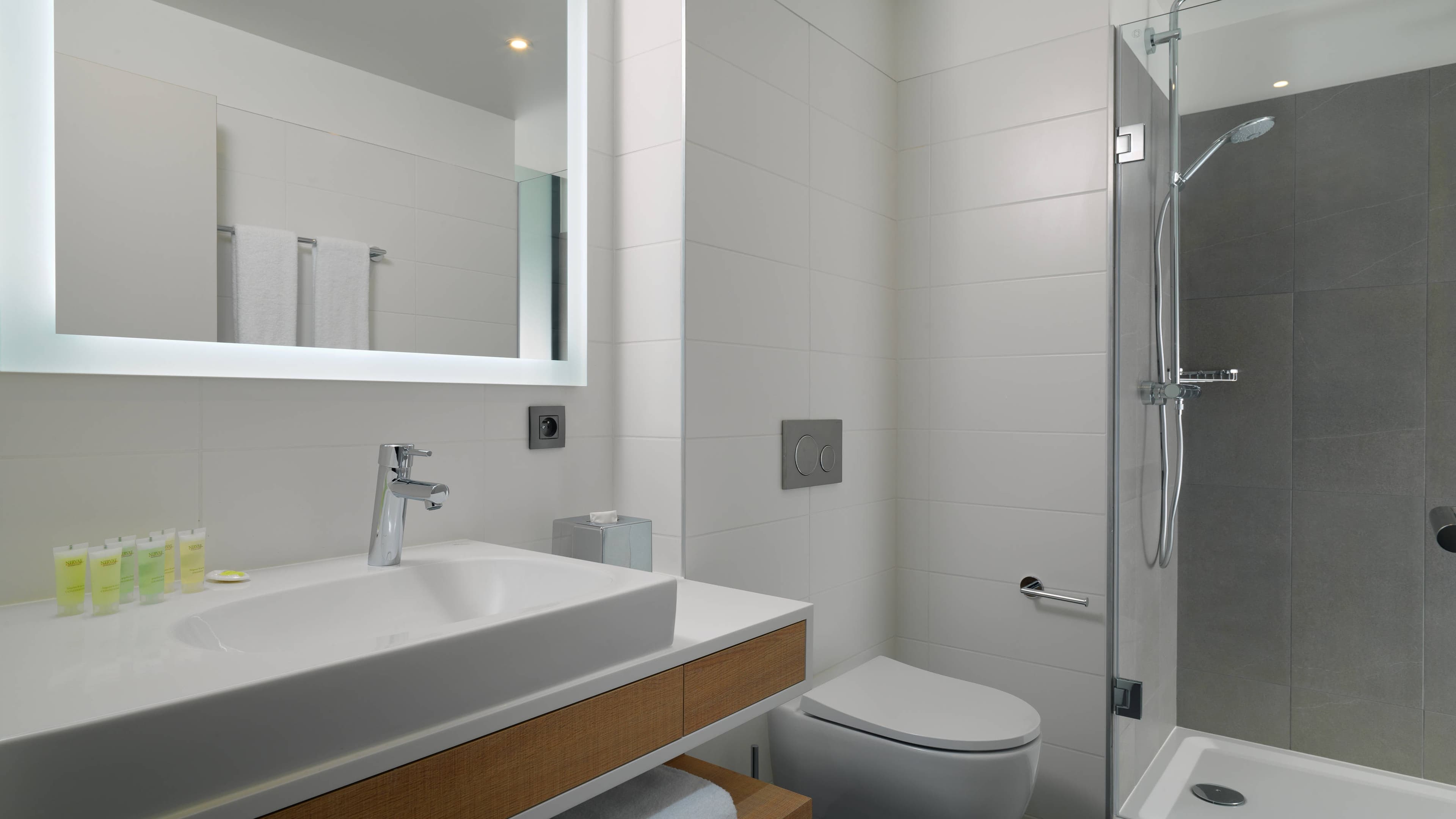 Standard Studio - Image 7