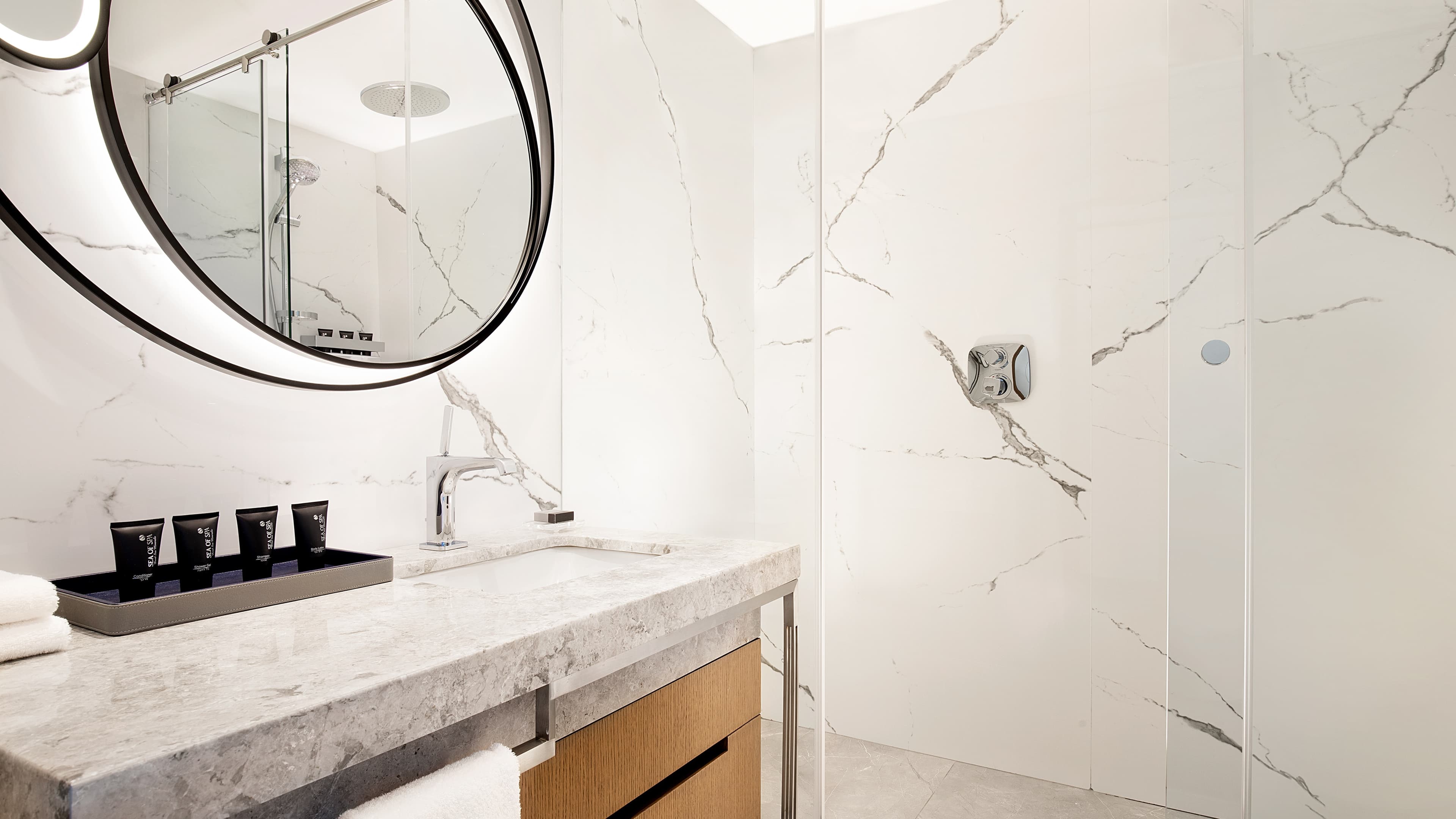 Deluxe Seaview Twin - Image 4