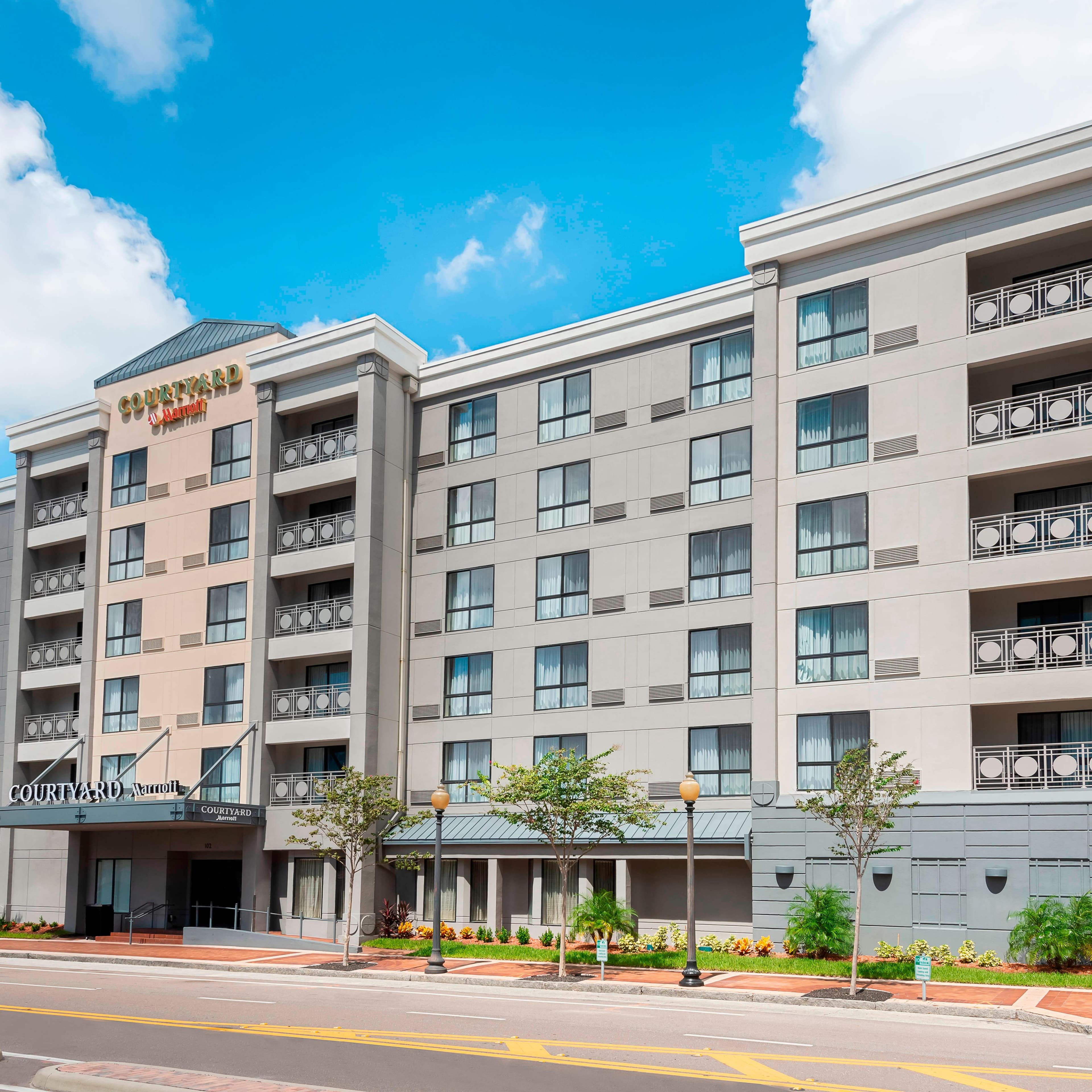 Courtyard Tampa Downtown