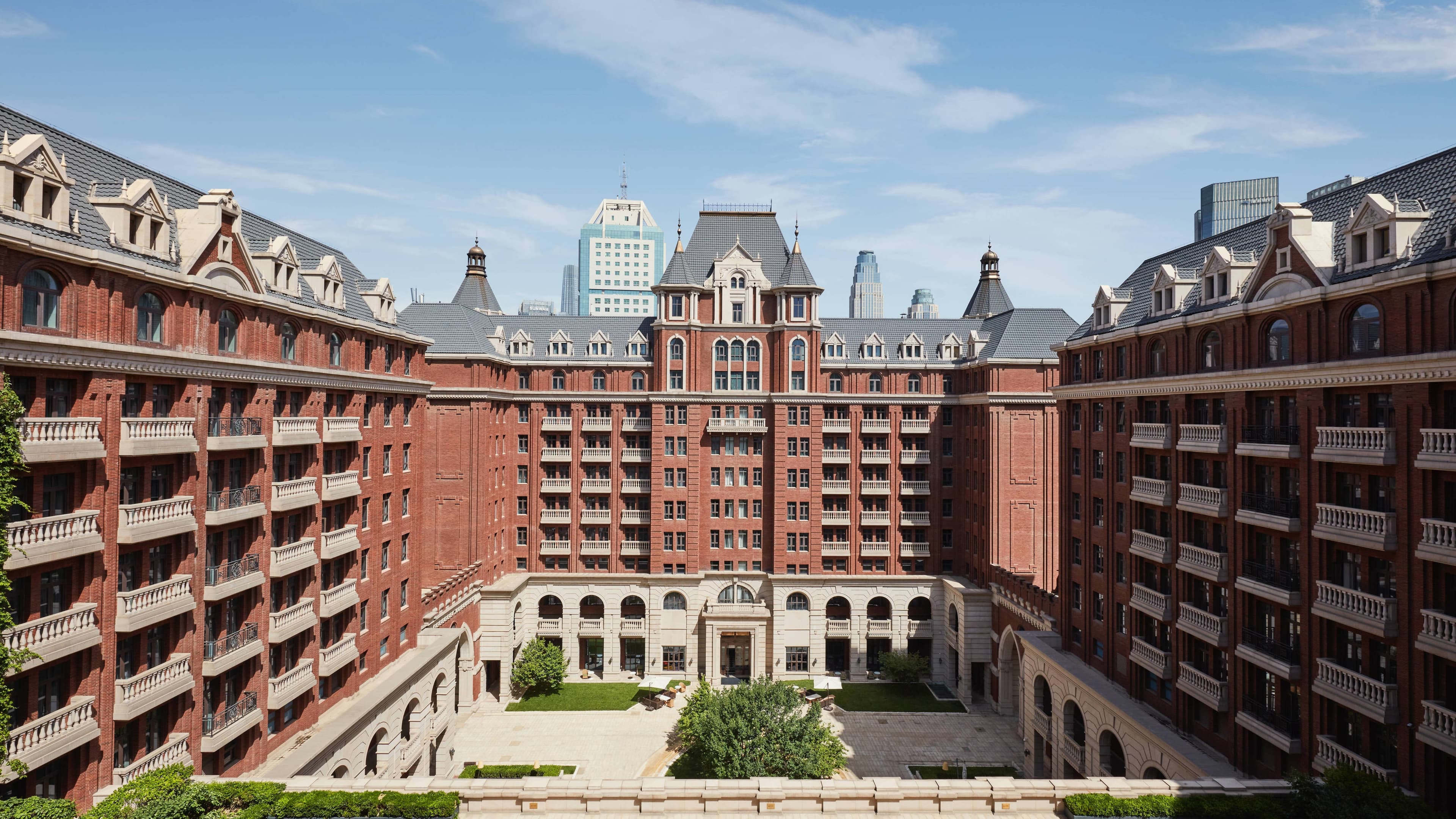 Premier Double Room - Image 4