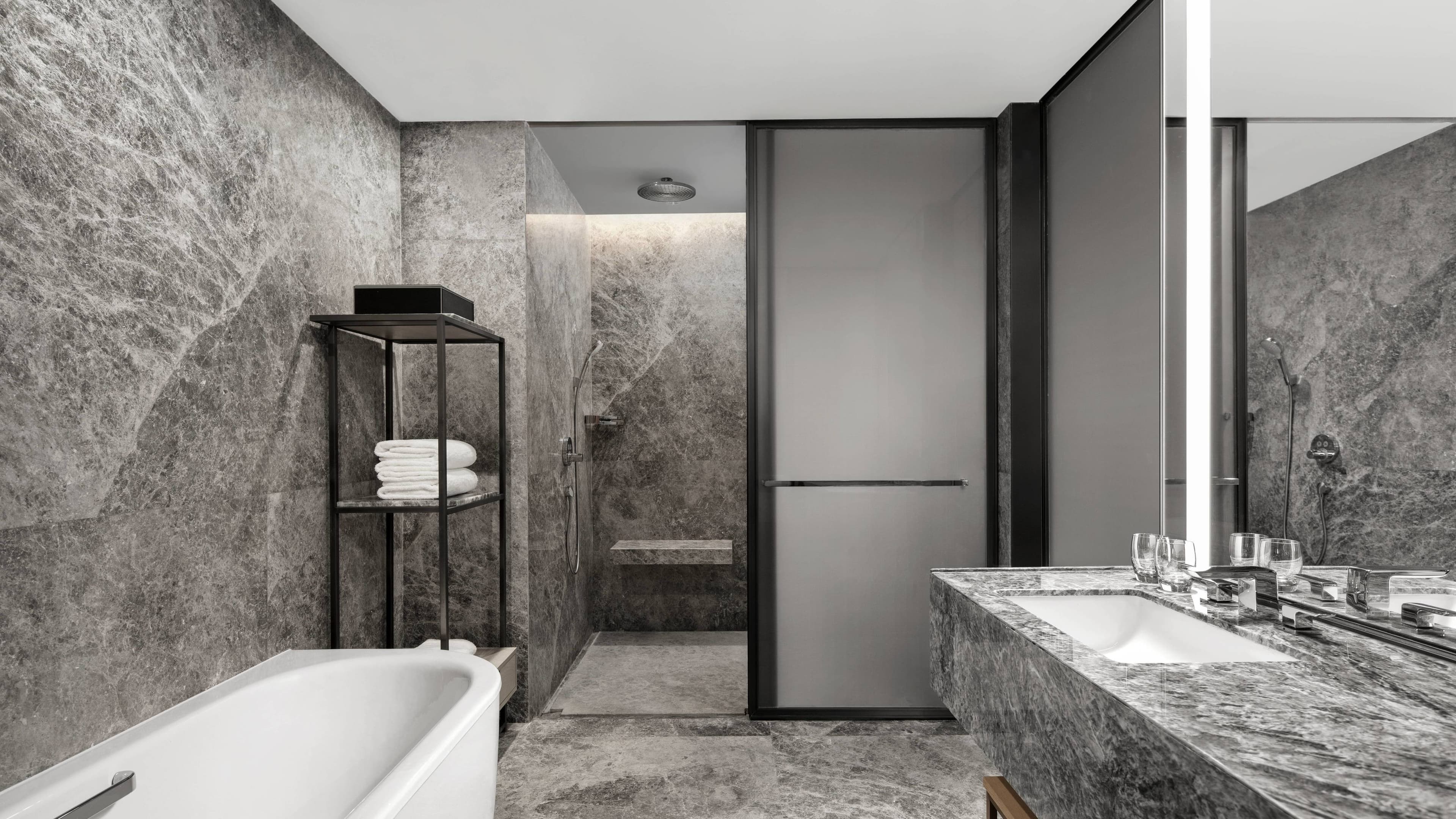 Deluxe King Bed Room - Image 2