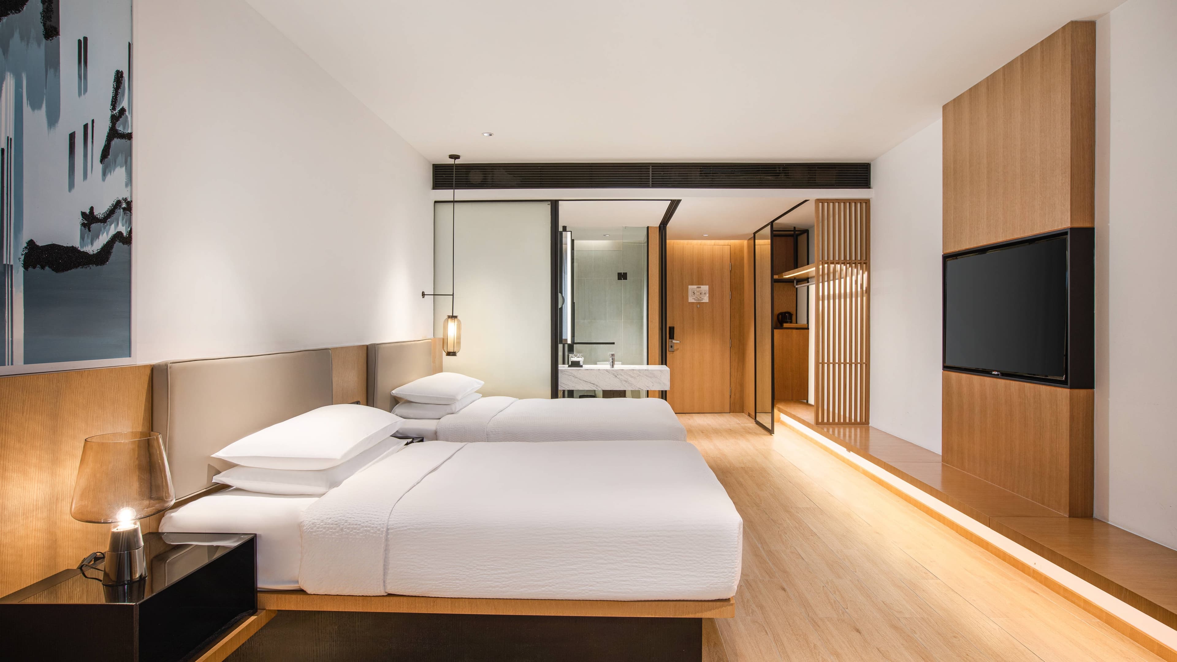 Deluxe Double Room - Image 2