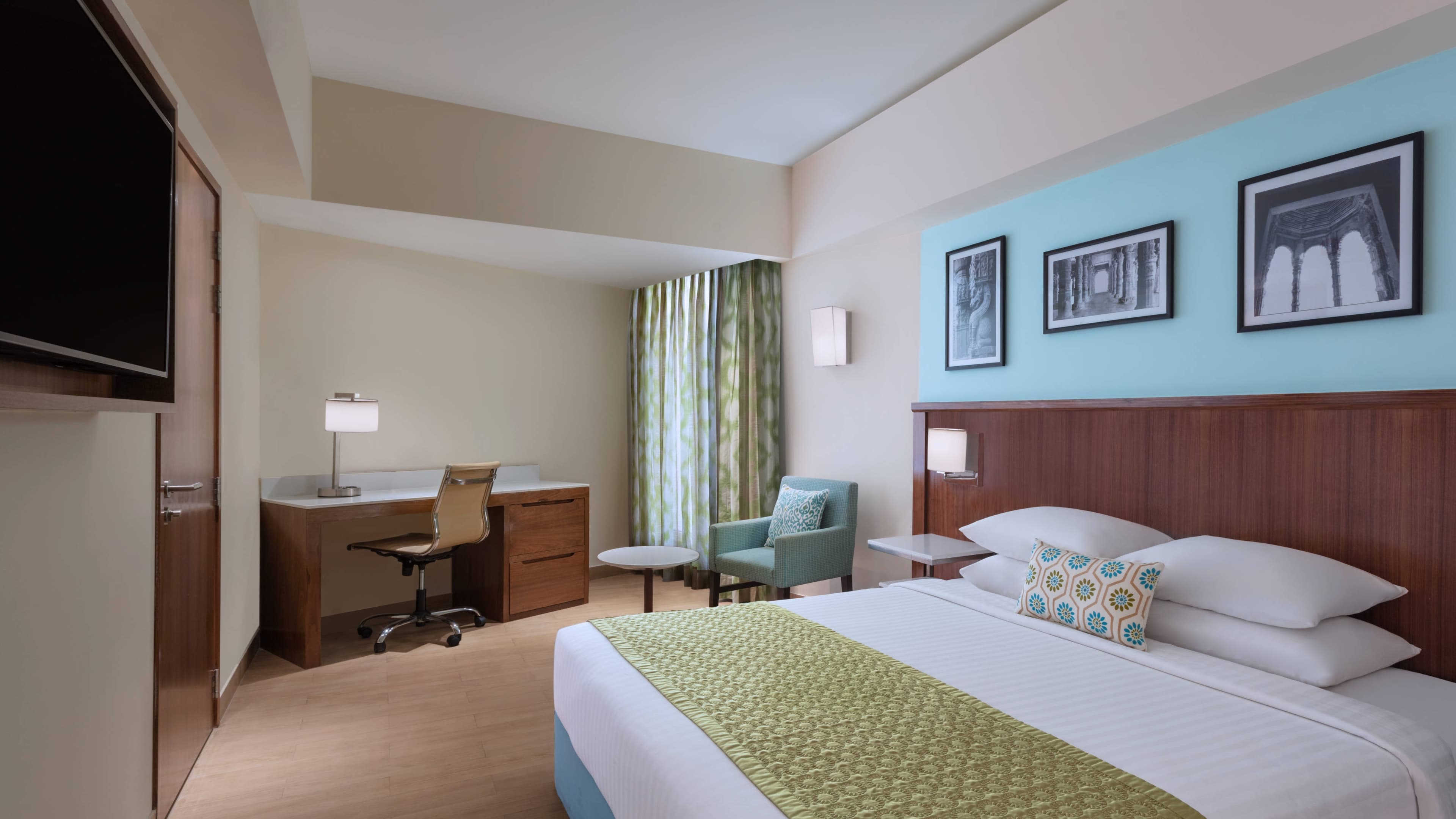 Deluxe Guest room - Image 2