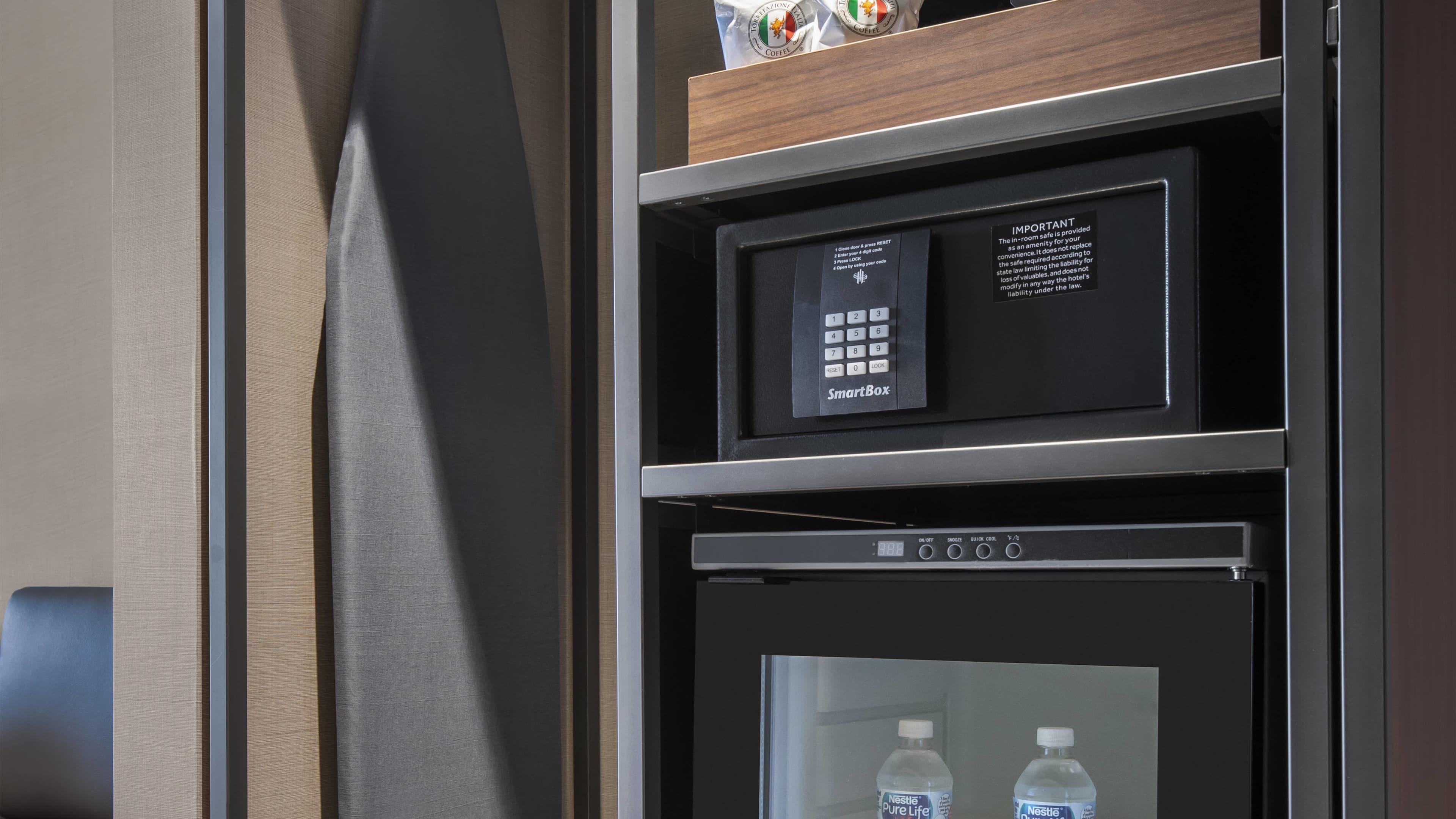 King Guest Room - Image 3