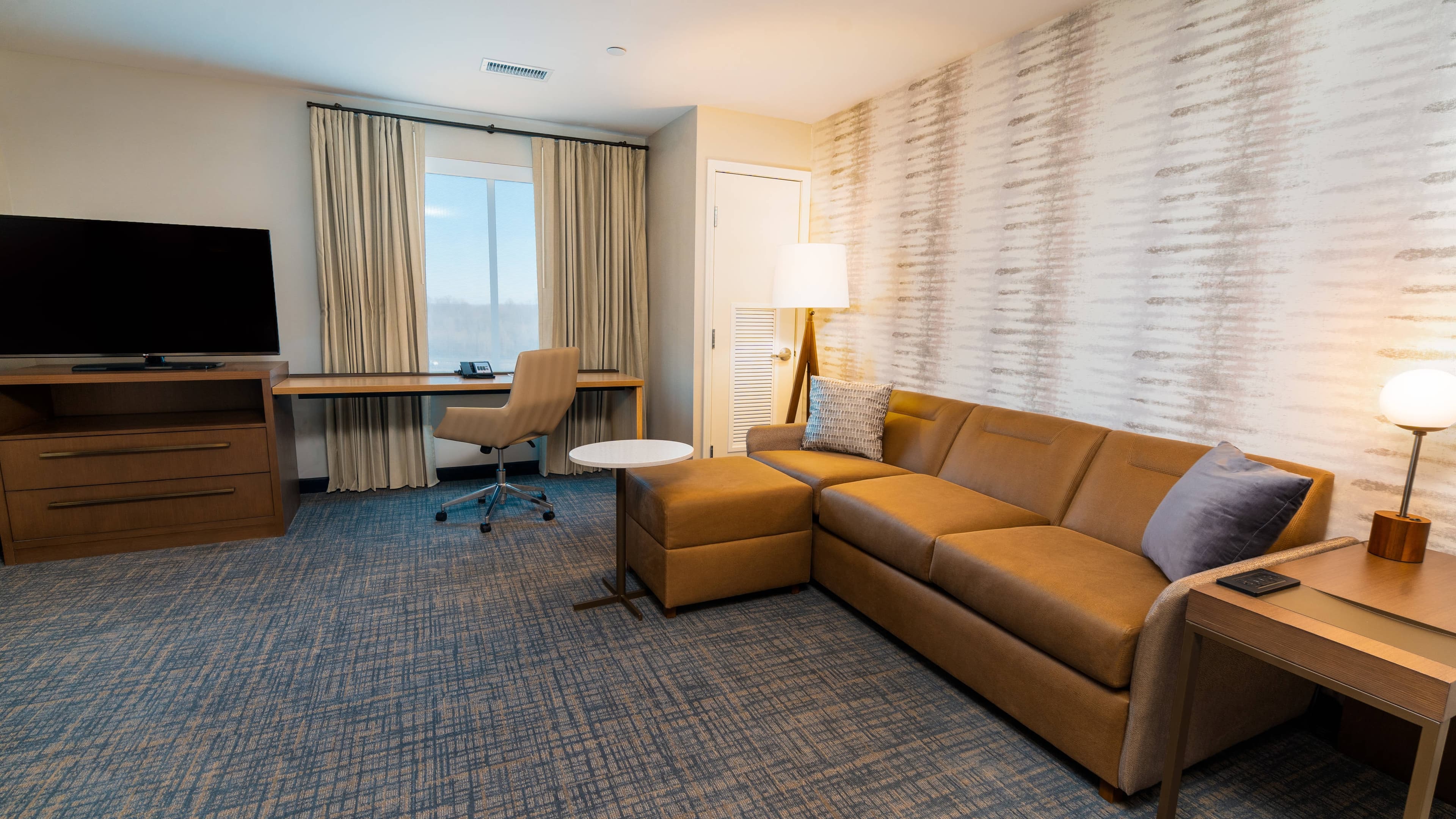 One Bedroom - Image 6