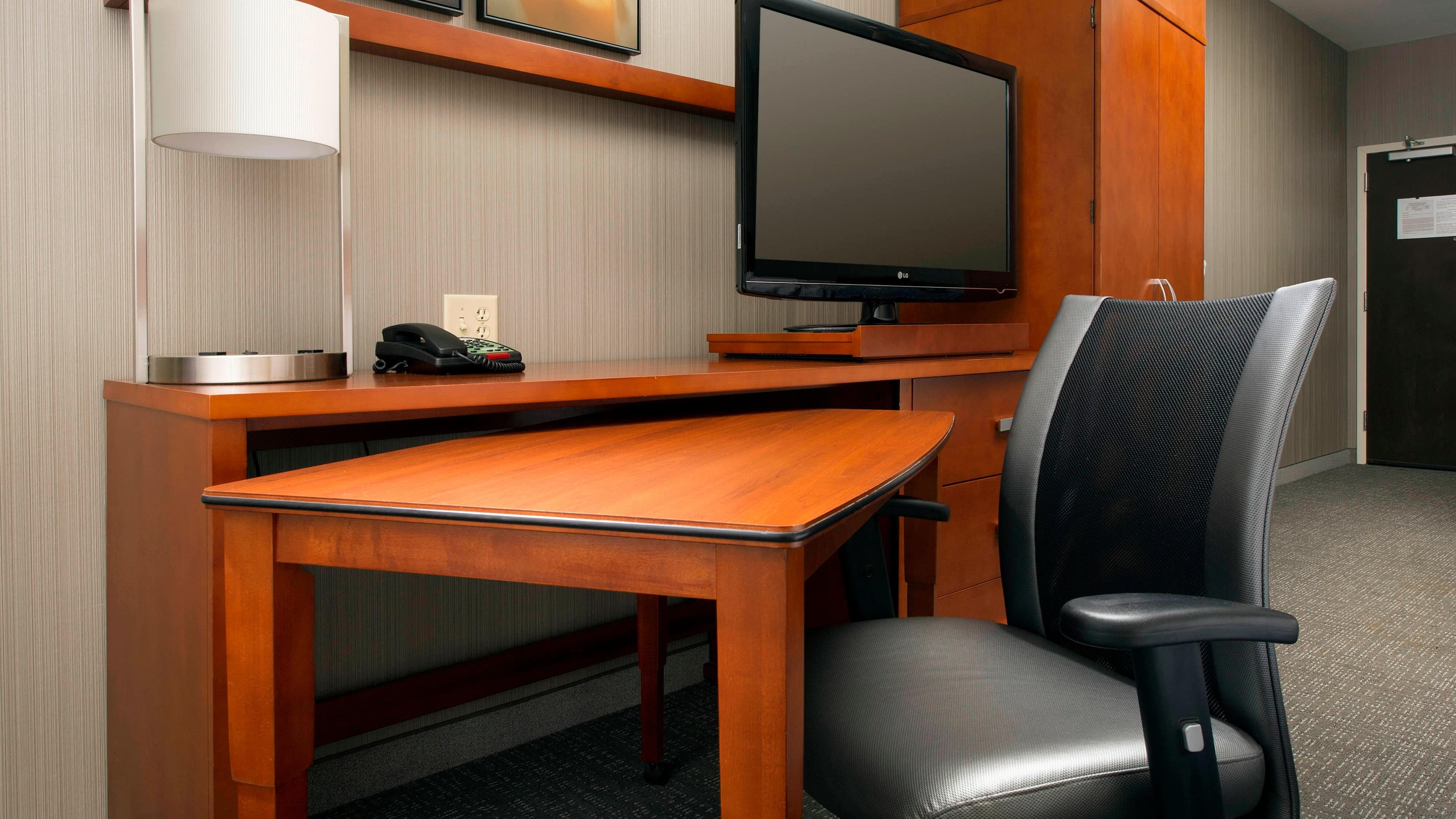 1 King Bed and Sofabed - Image 2