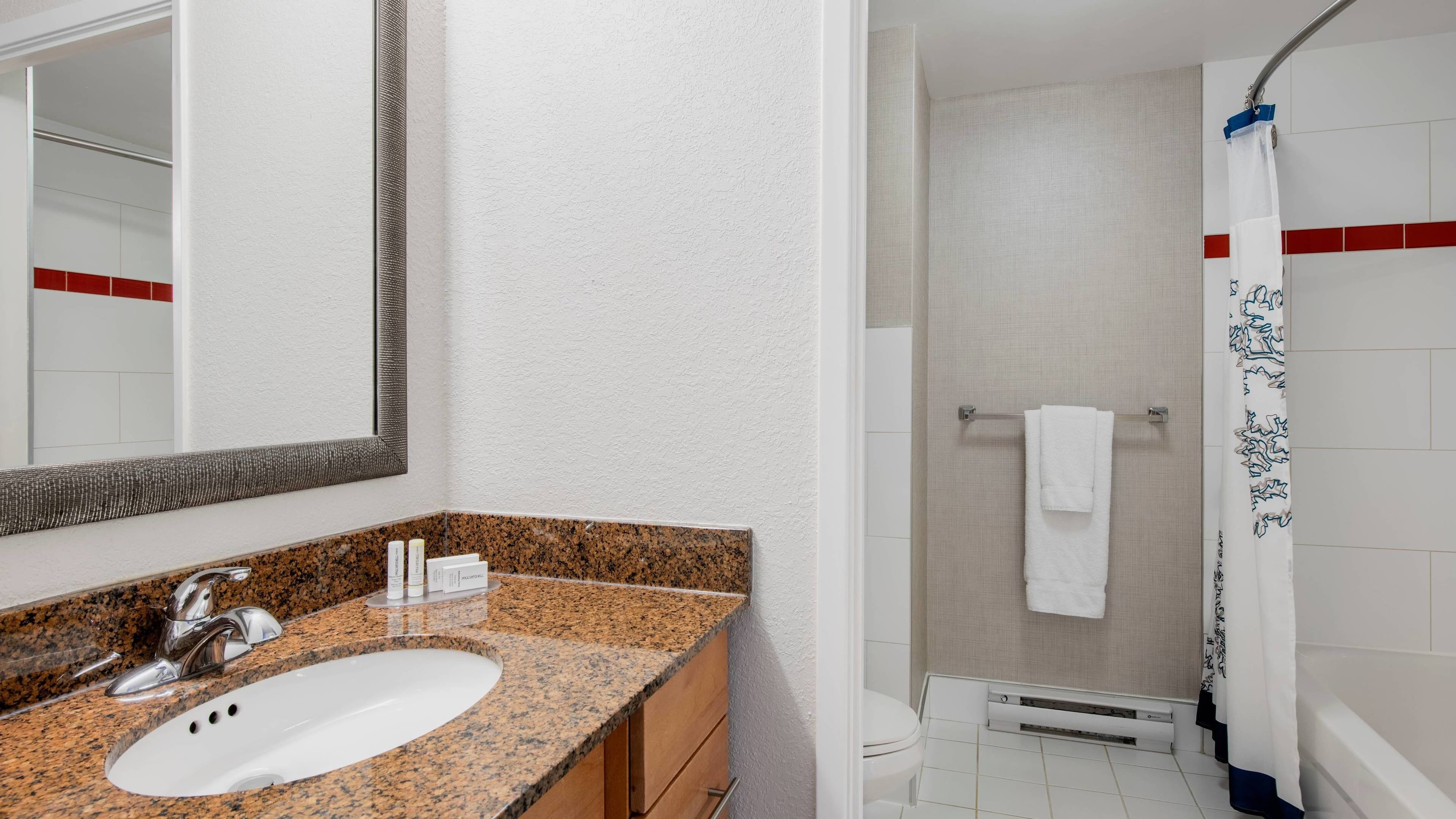 1 Bedroom Suite - Image 5