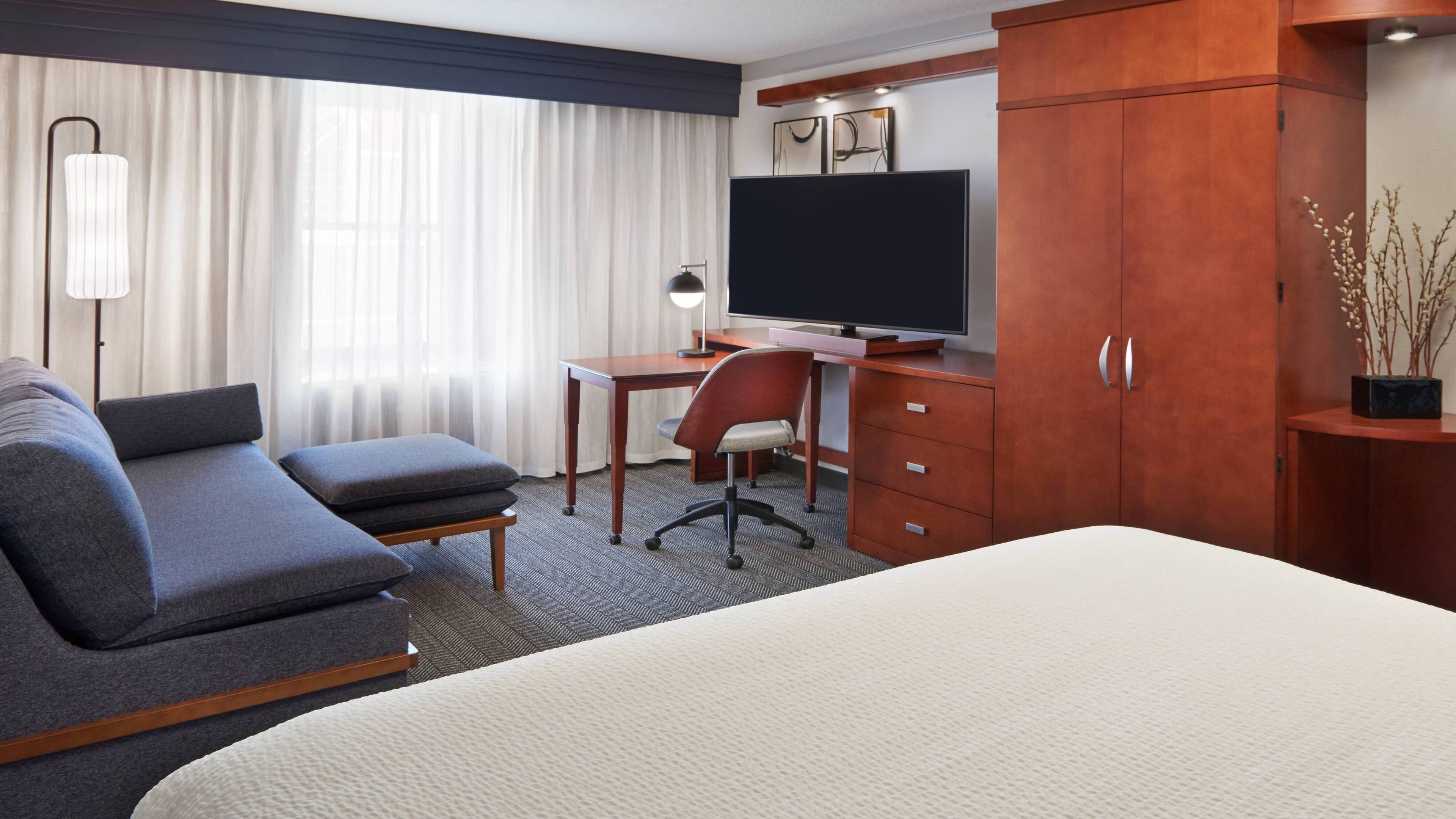 King Bed with Sofabed - Image 1