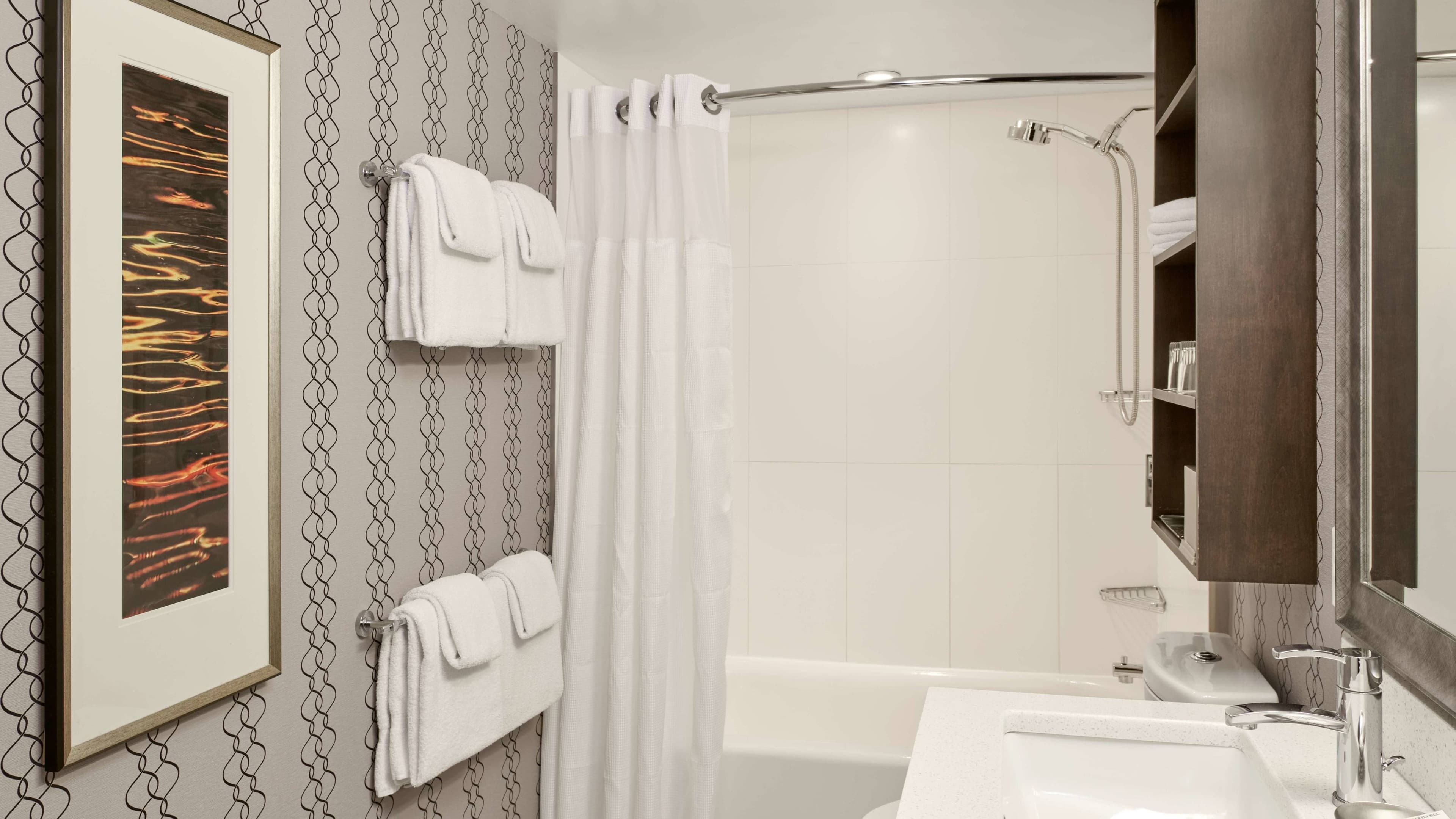 Studio Suite King - Image 3