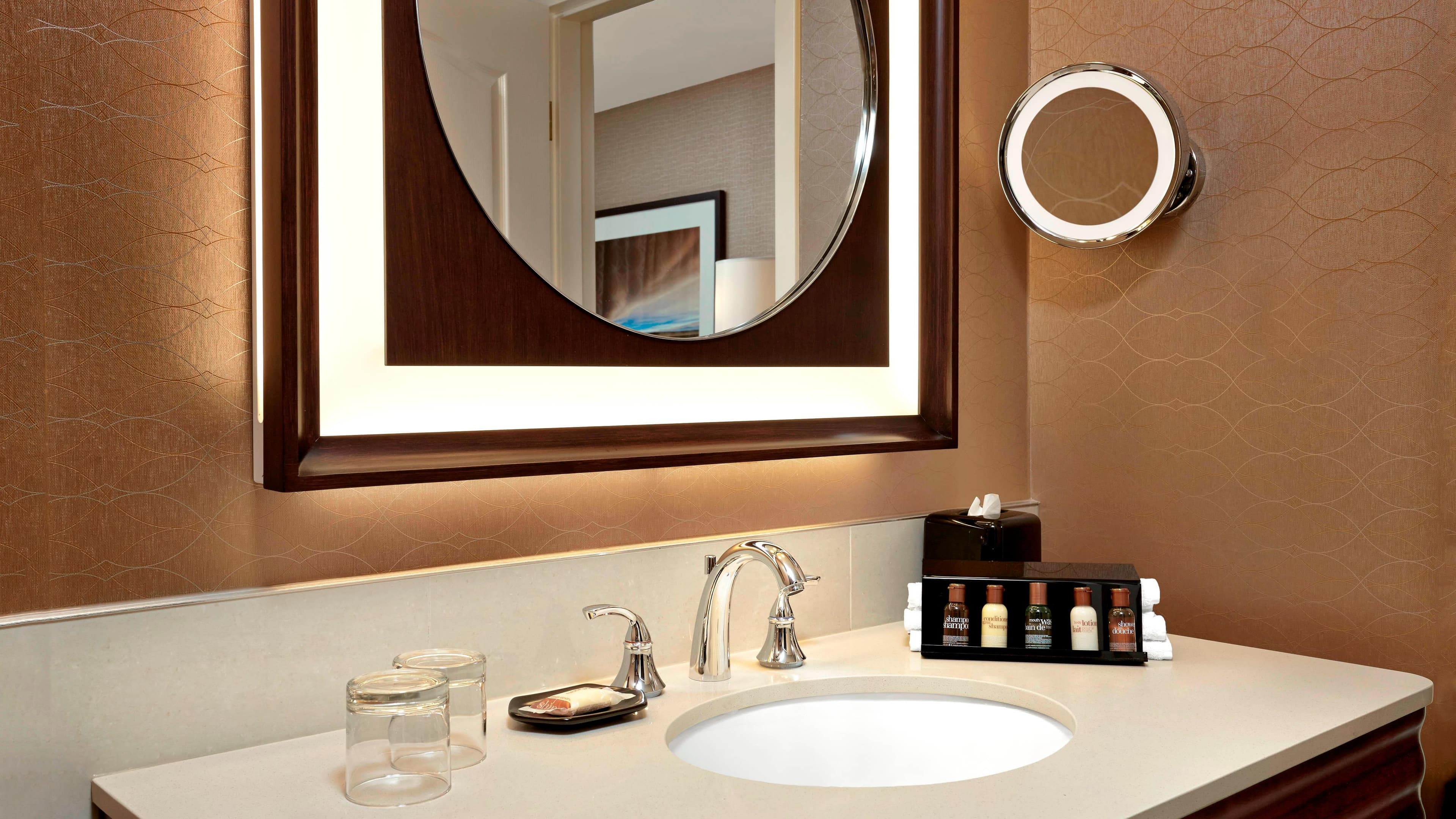 1 Bedroom Suite - Image 3