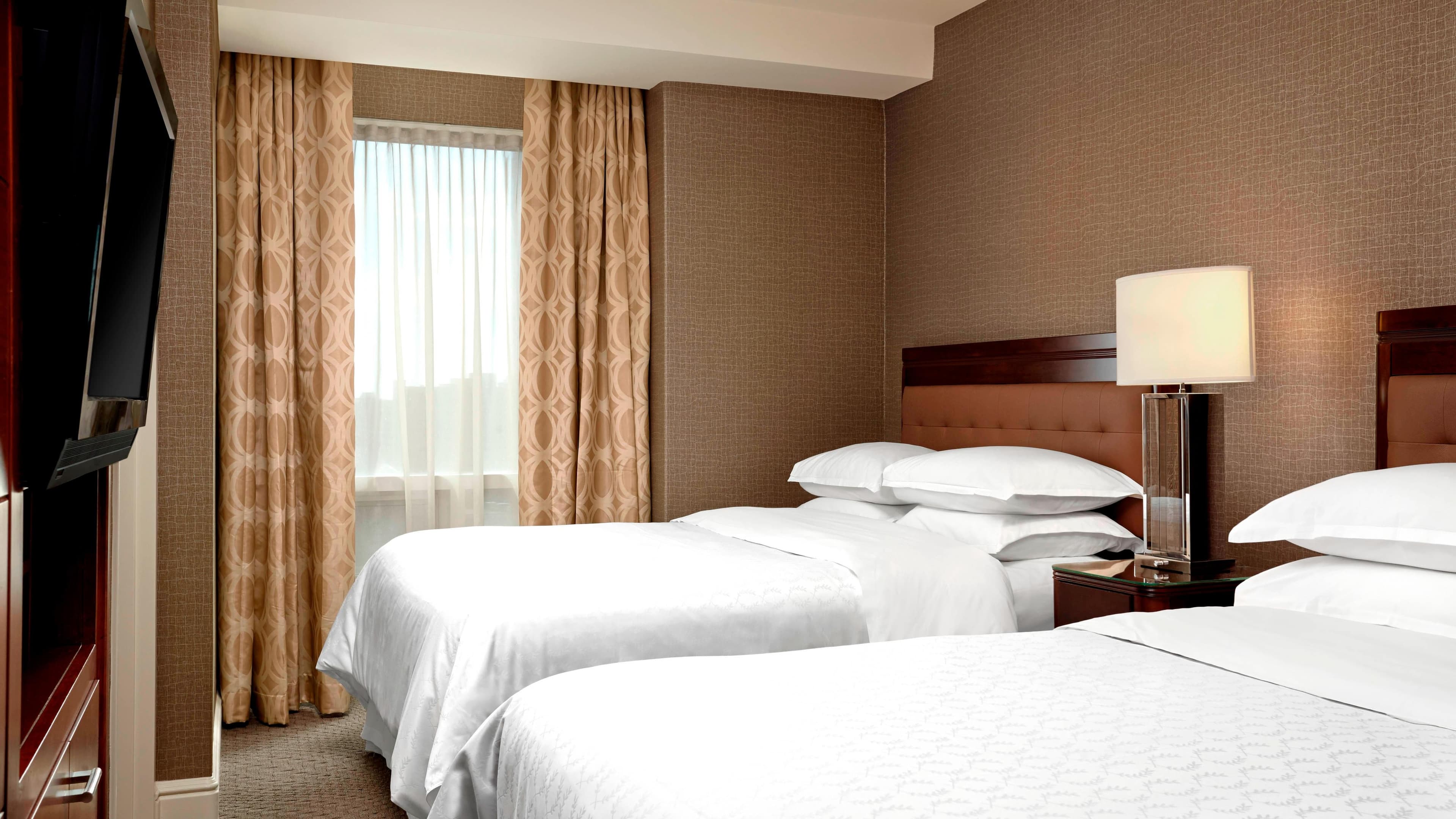 1 Bedroom Suite - Image 2