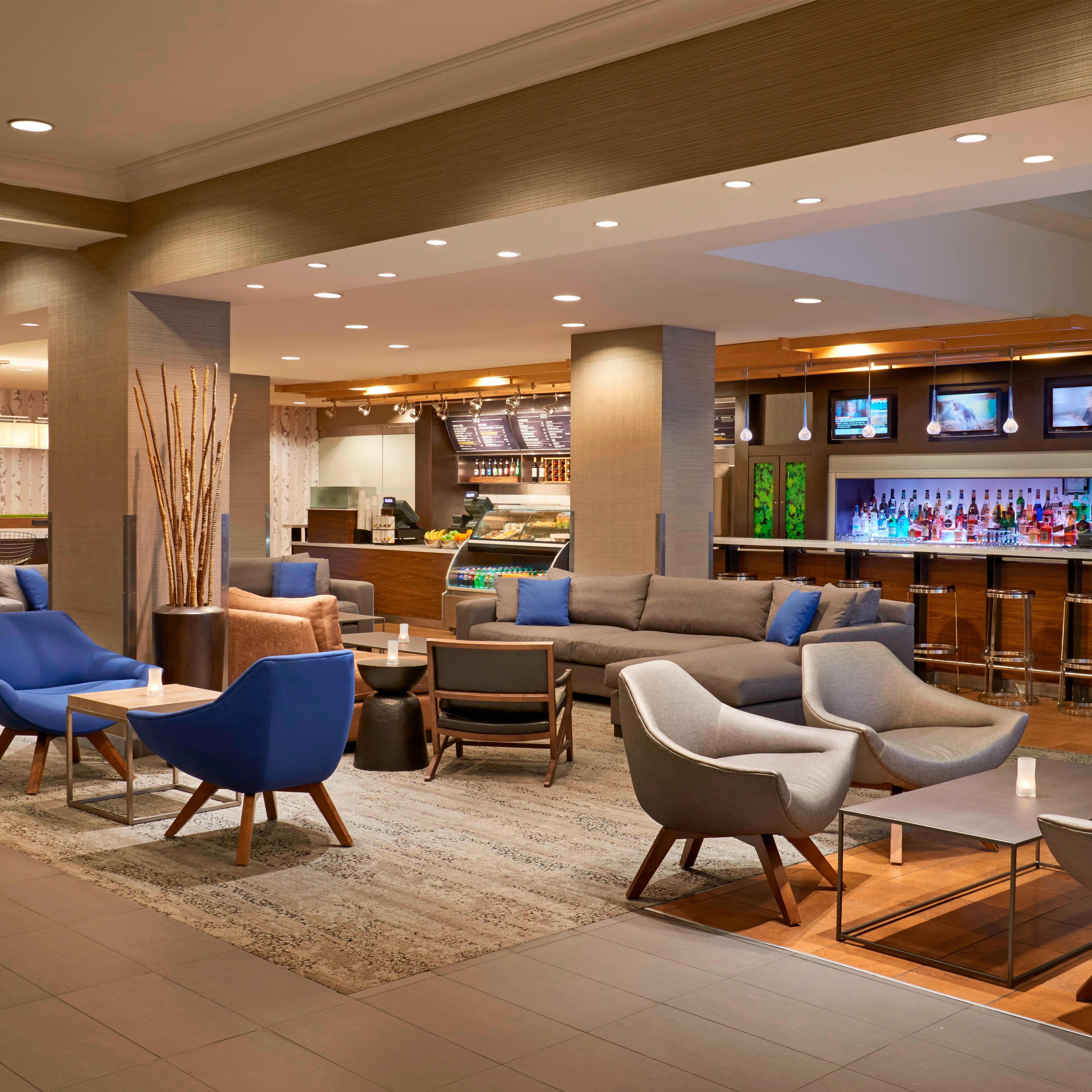 Courtyard Toronto Downtown