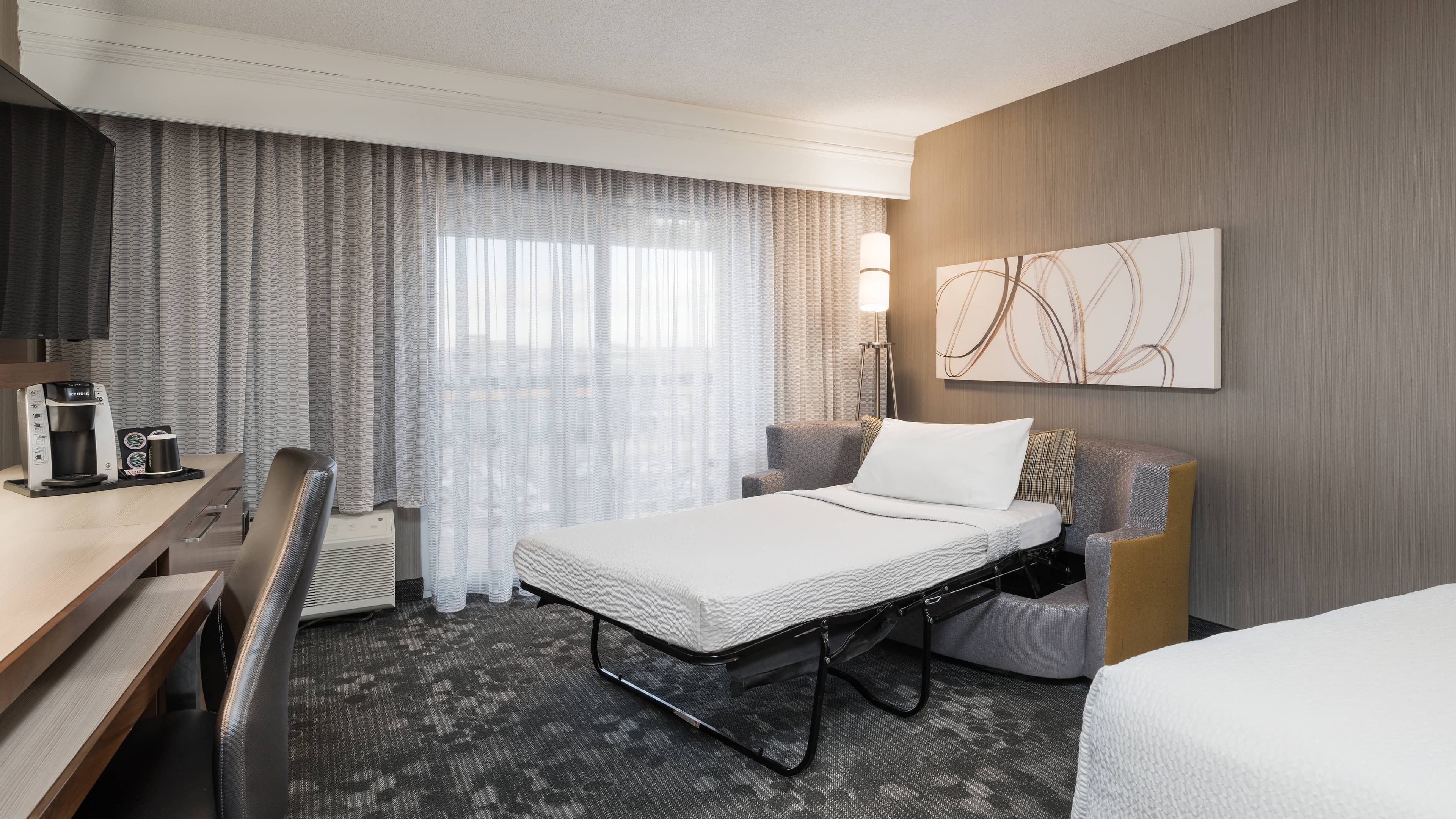 1 King Sofa Bed - Image 6