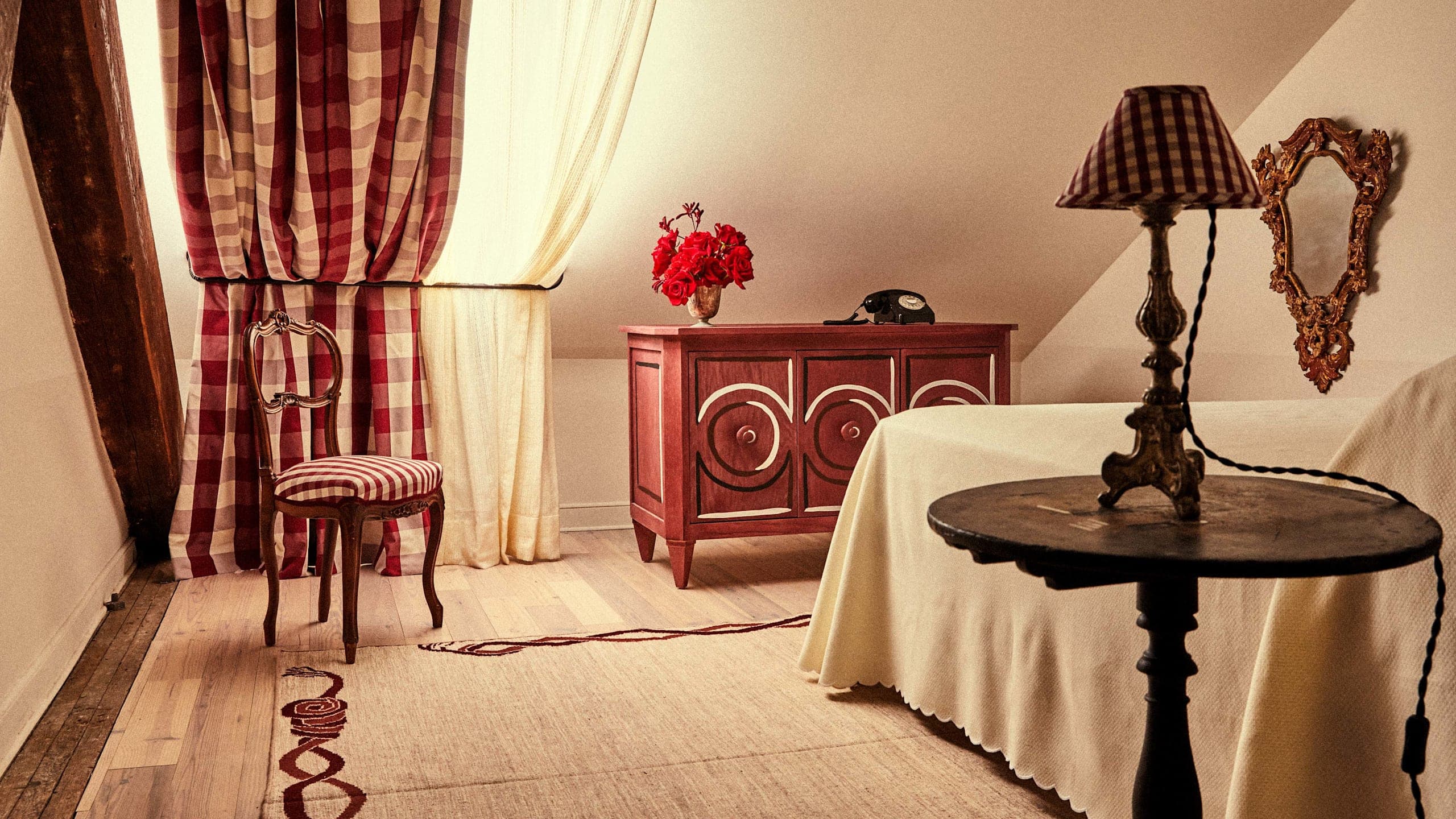 School House Petite - Image 2