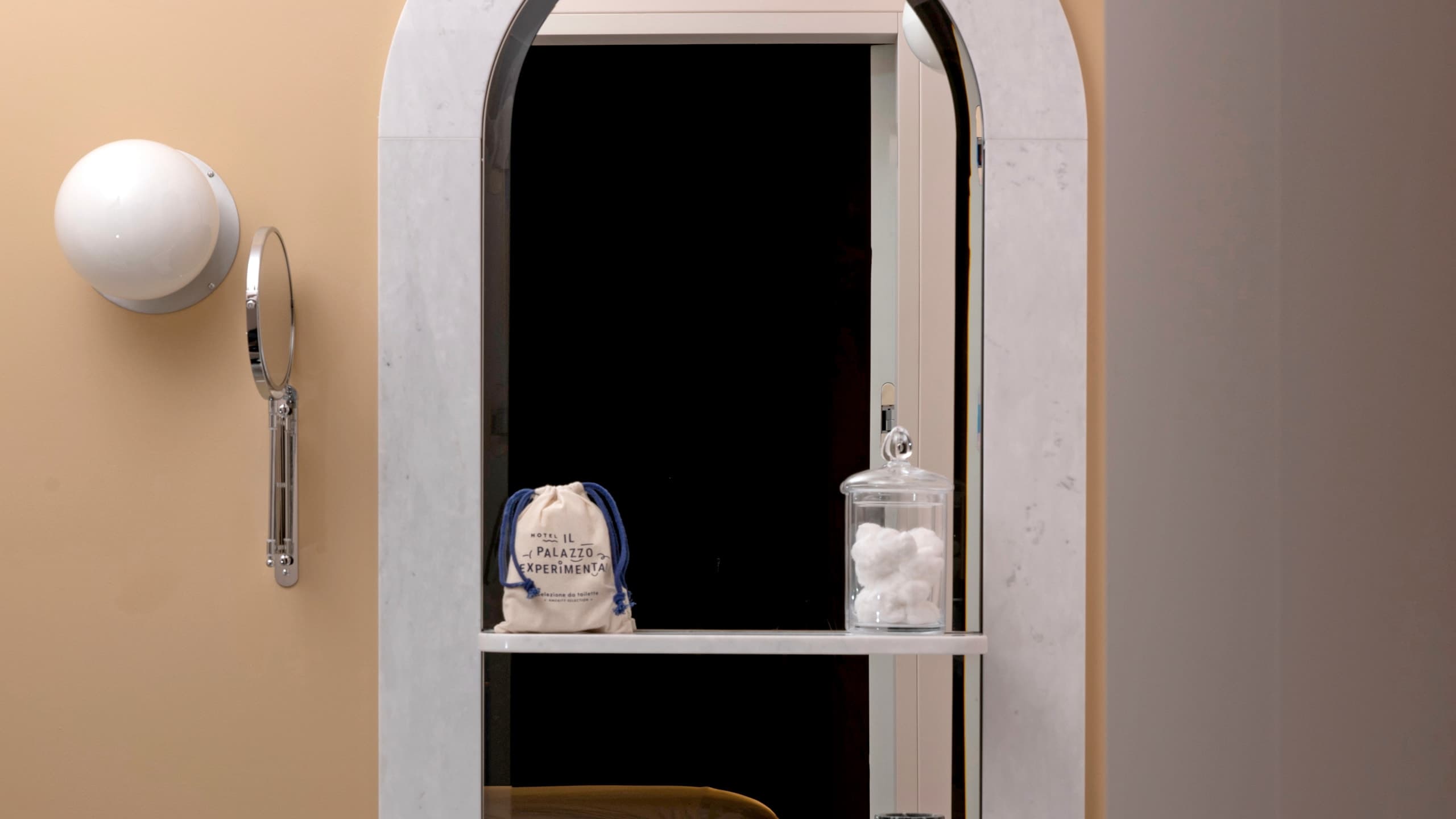 Trovaso Single Room - Image 7