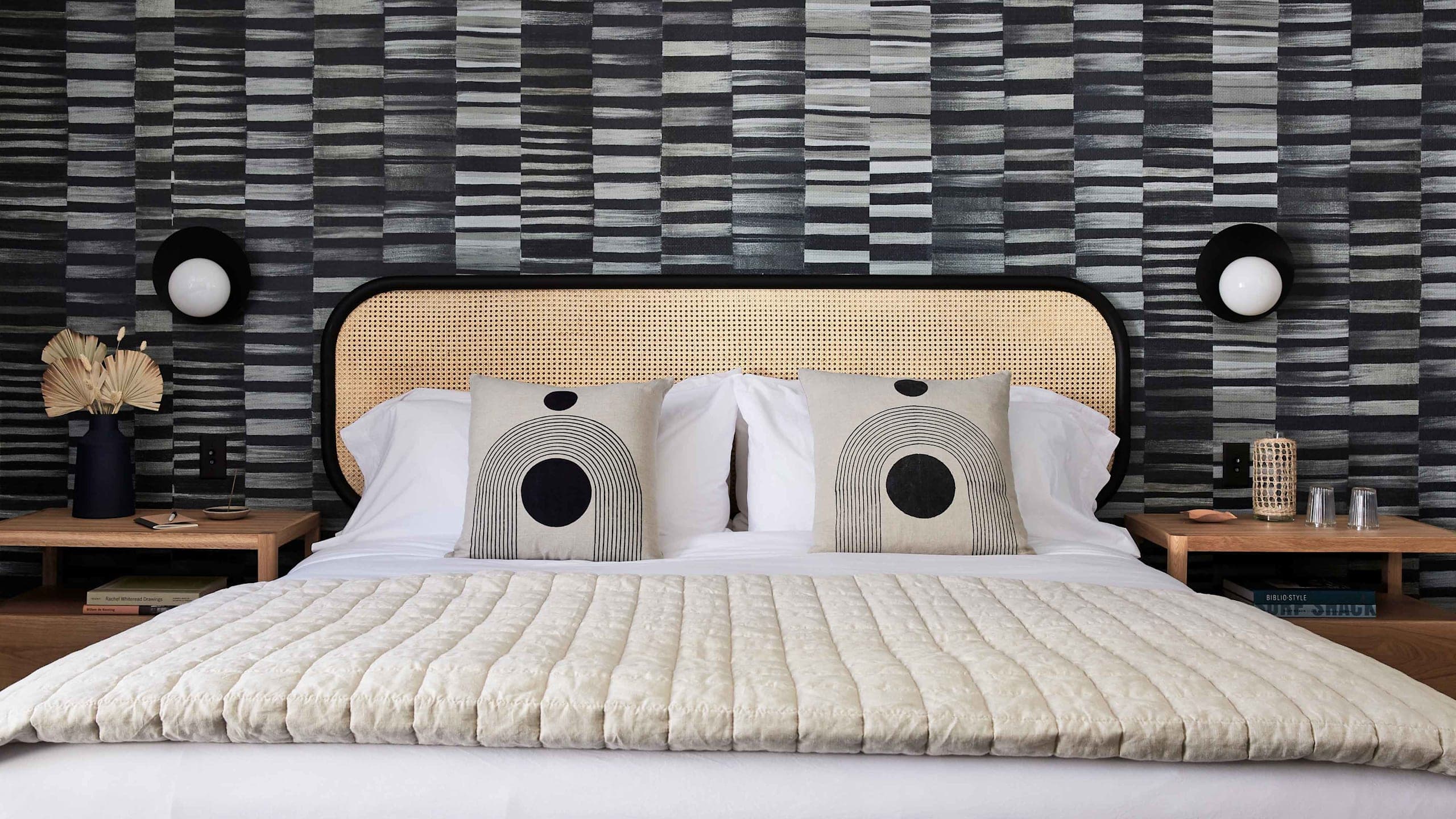 Deluxe King - Image 6