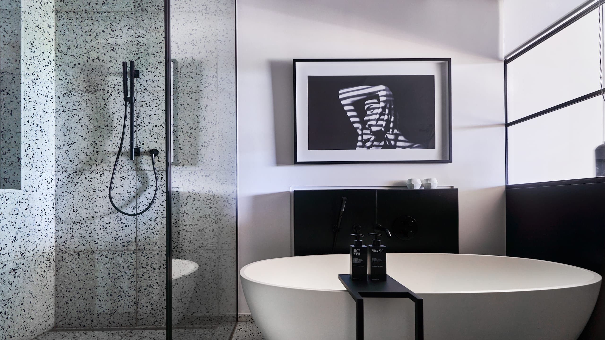 Lux Junior Suite - Image 1