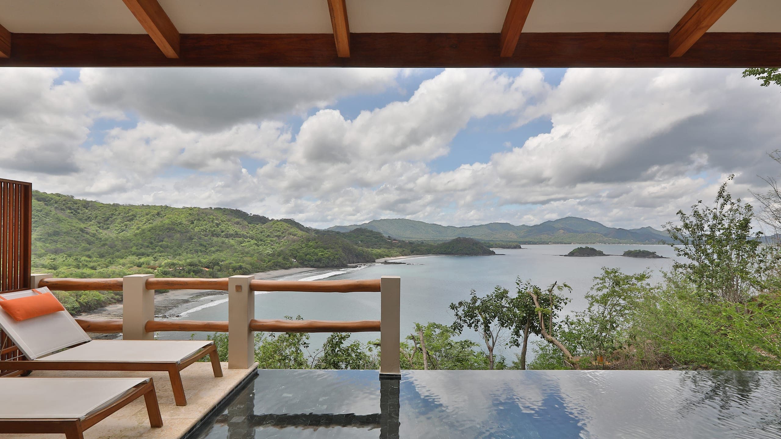 Villa with Plunge Pool - Image 8
