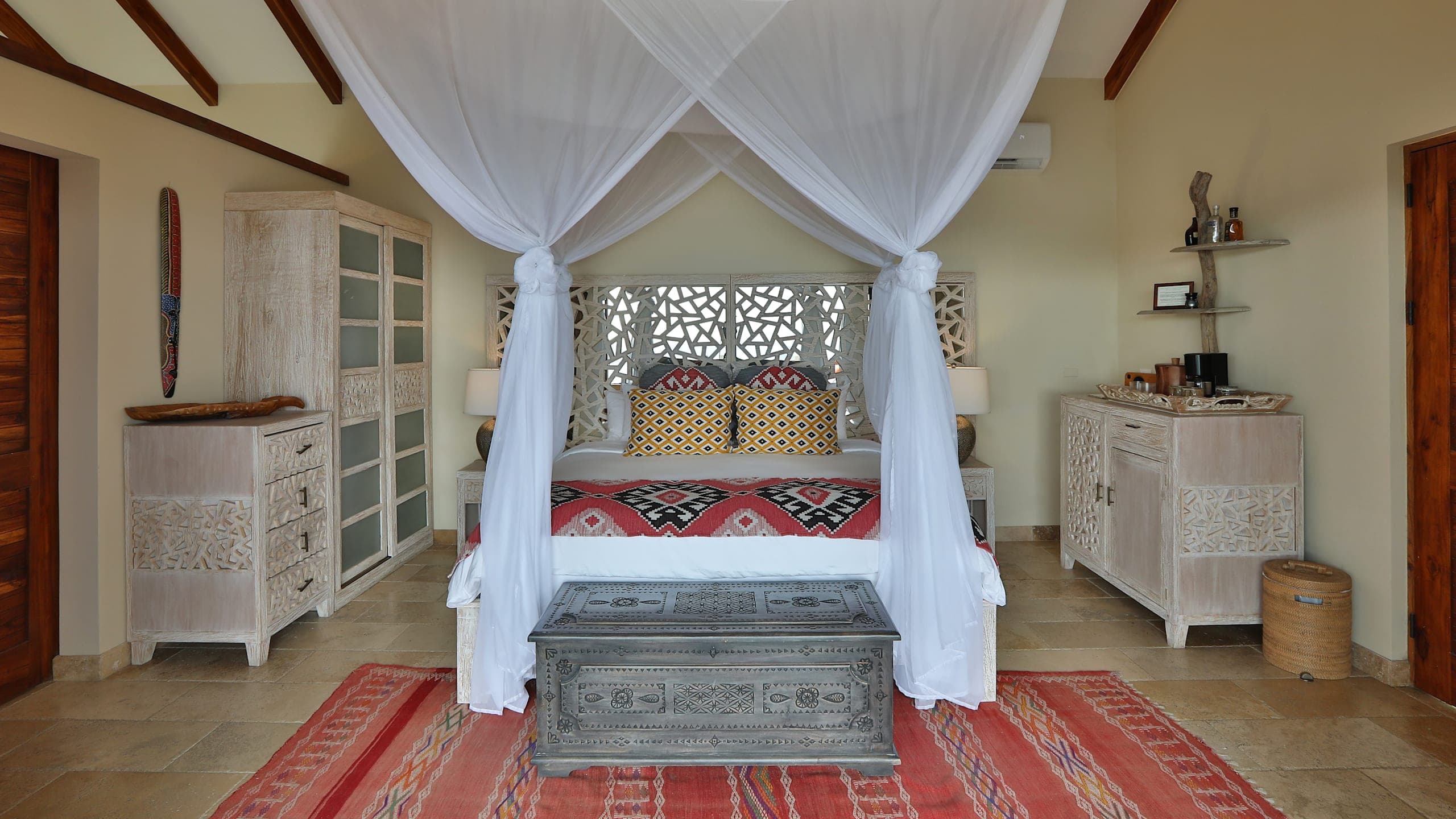 Villa with Plunge Pool - Image 4