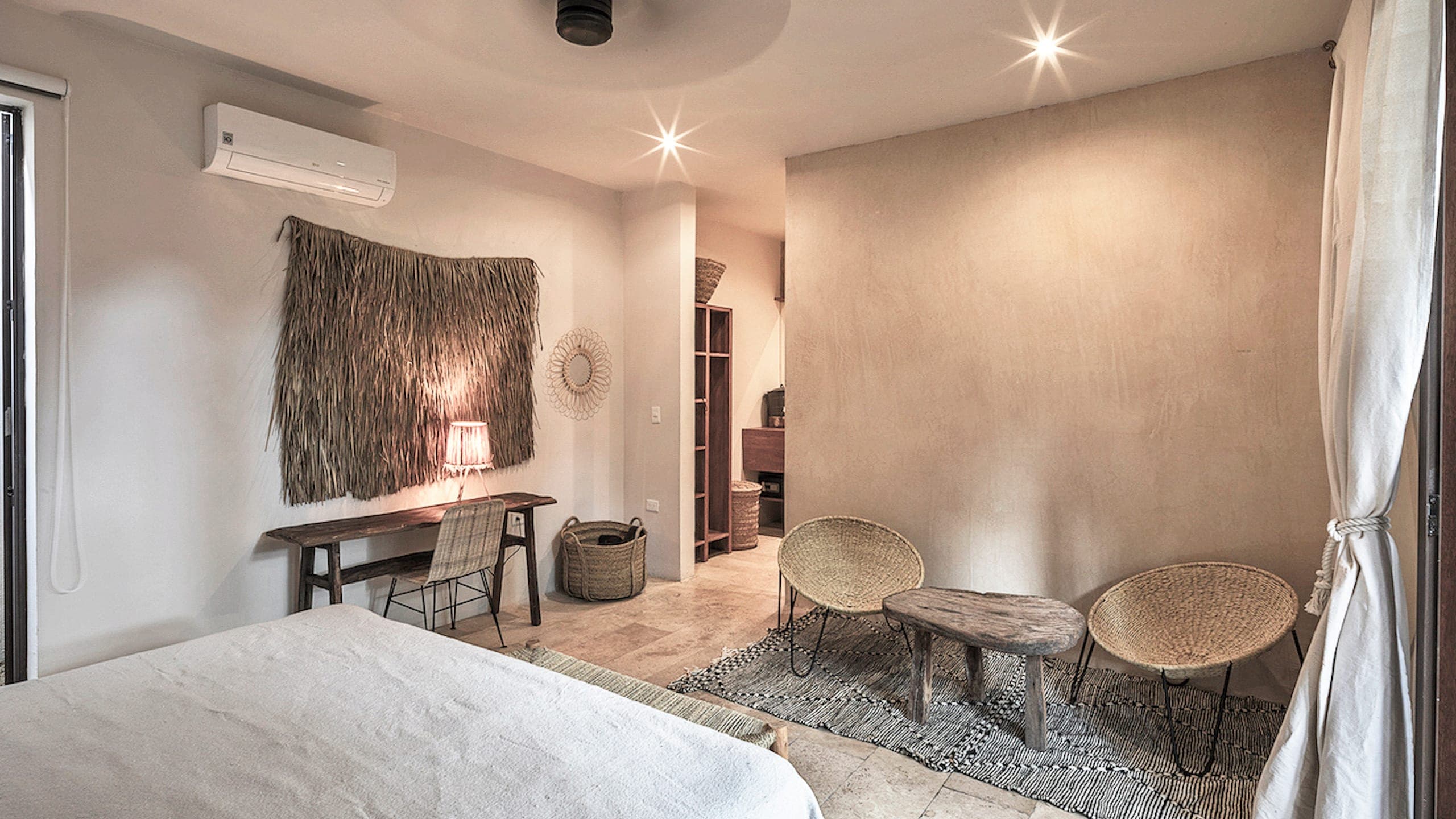 Jungle Double Room - Image 5