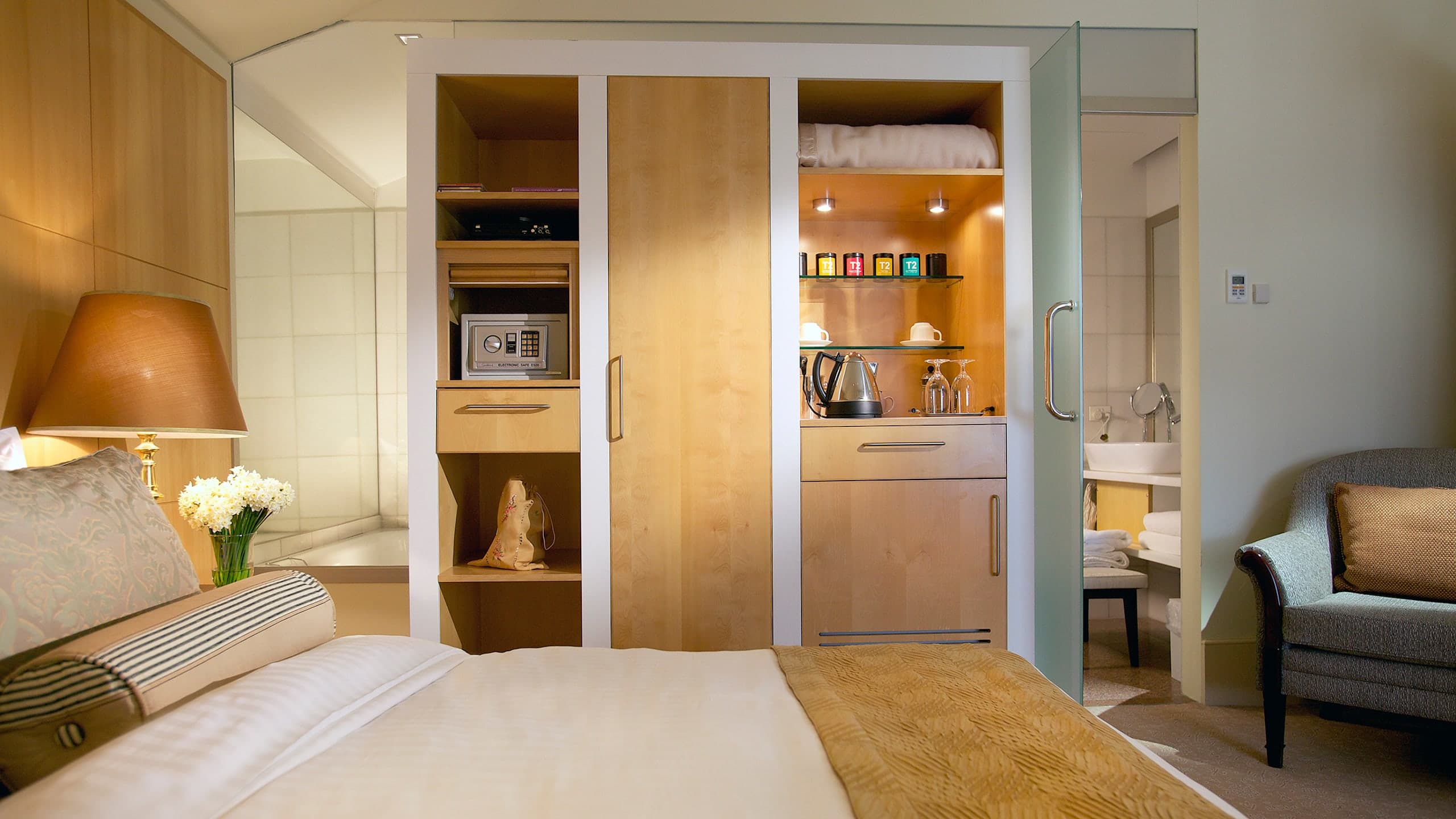 Loft Suite - Image 7