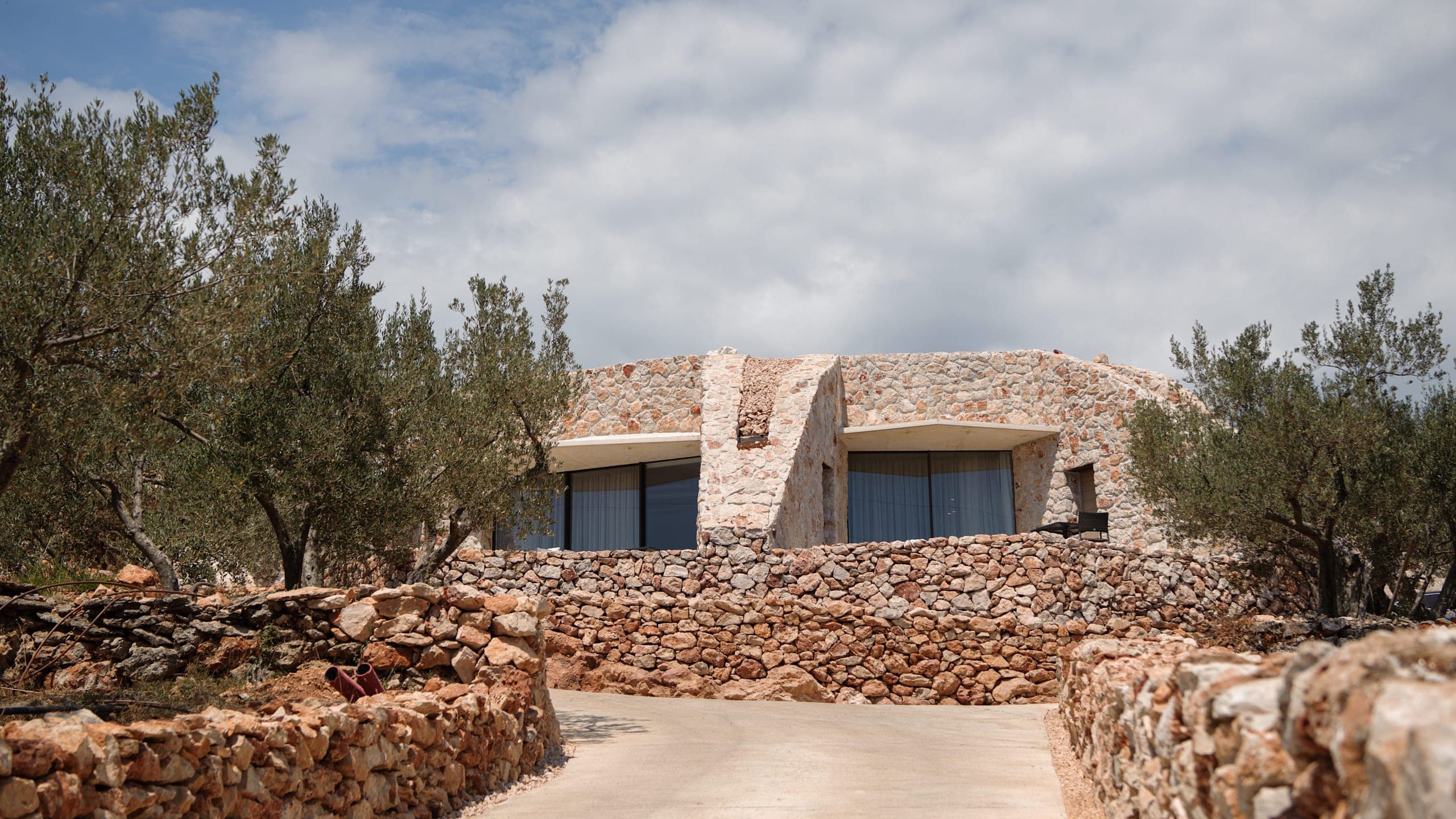 Olive Grove Room - Image 1