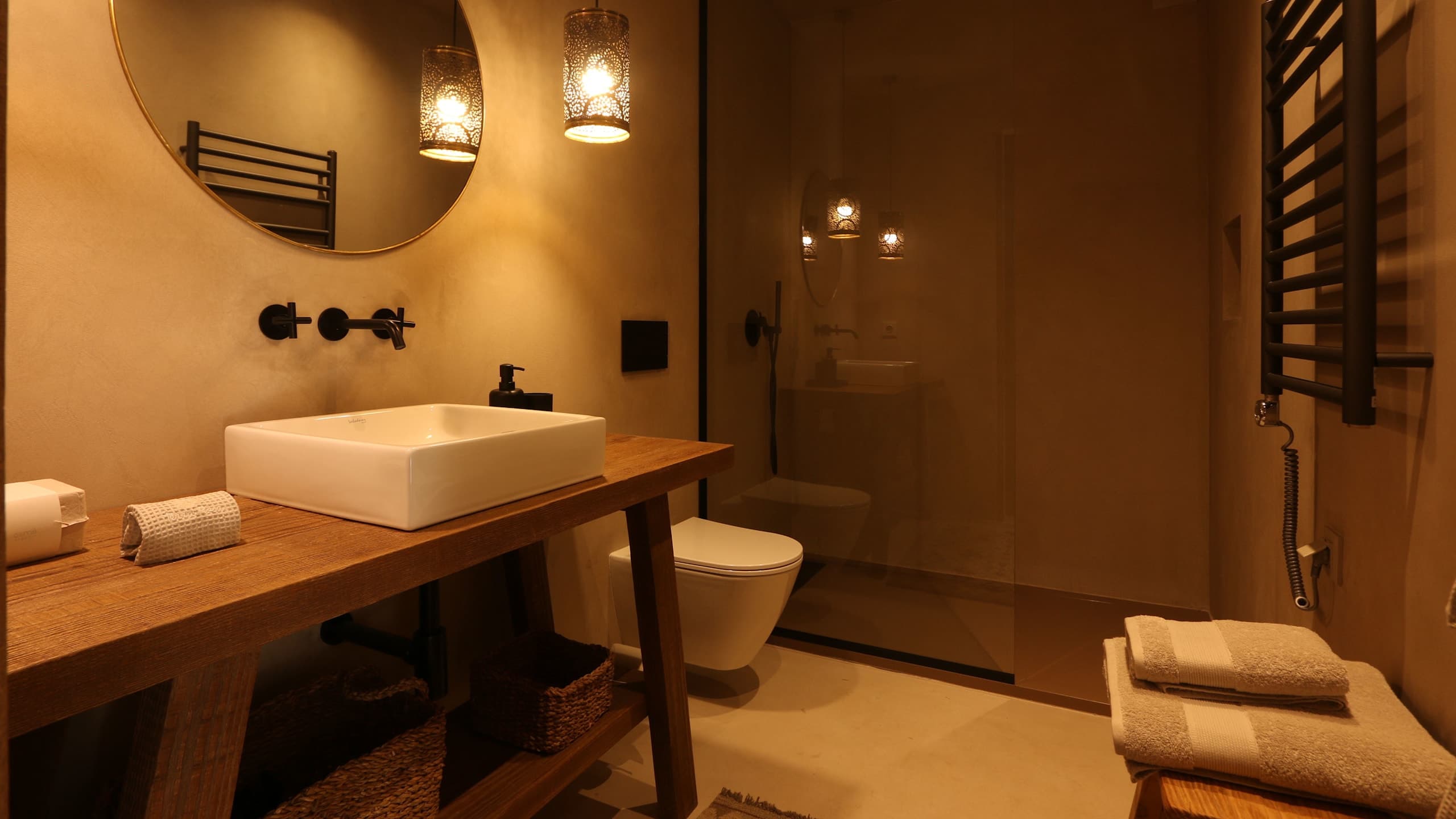 Chapel Room - Image 1