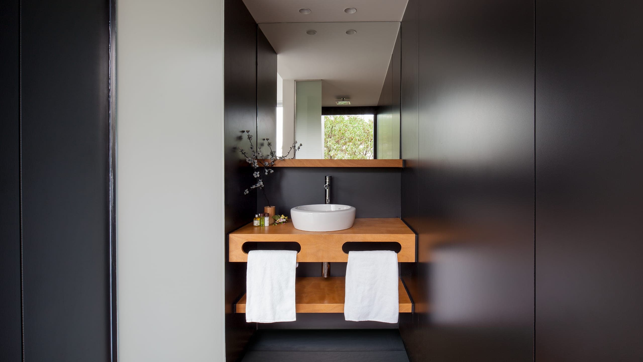 Pool Suite - Image 3