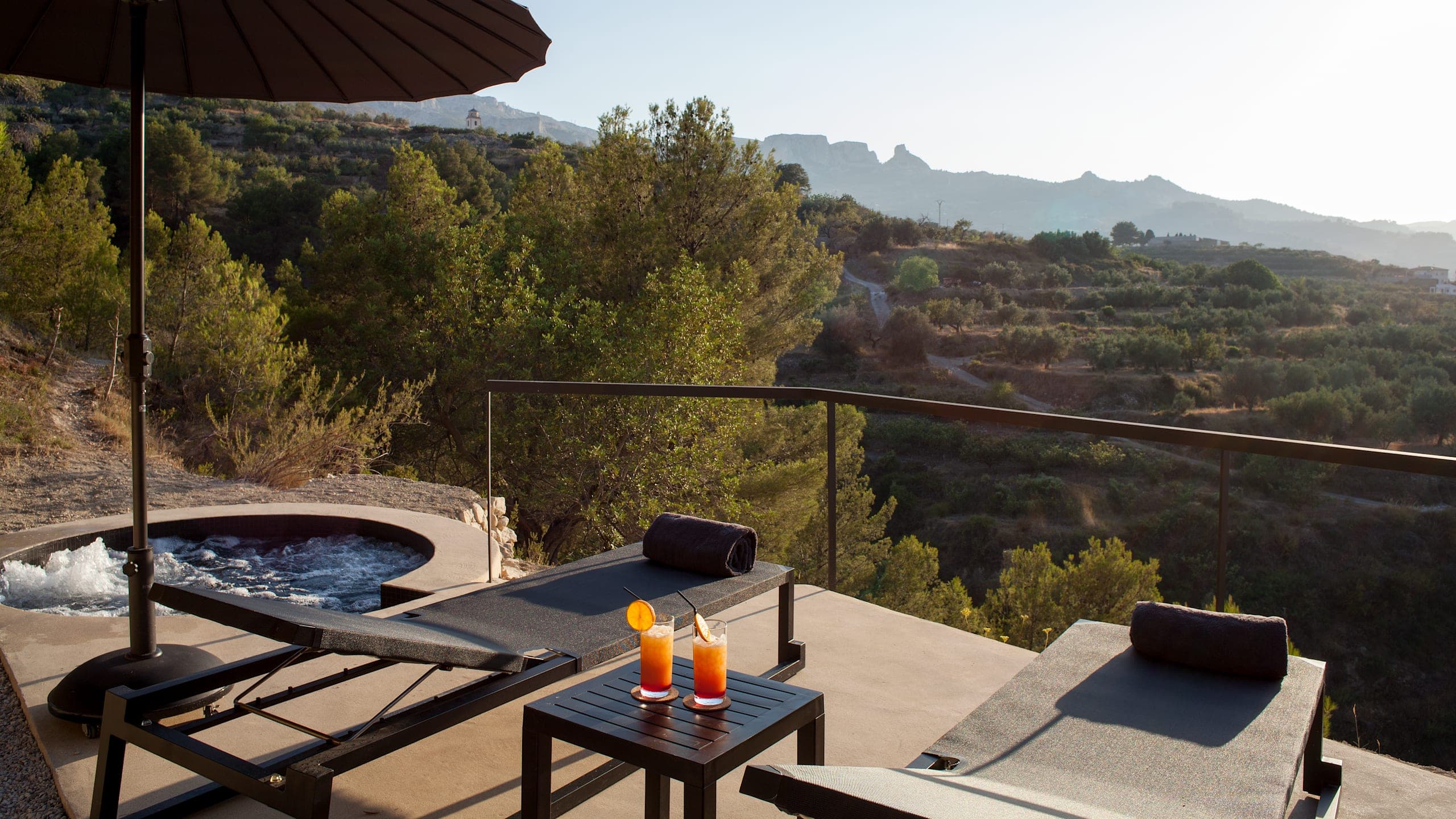 Pool Suite - Image 2