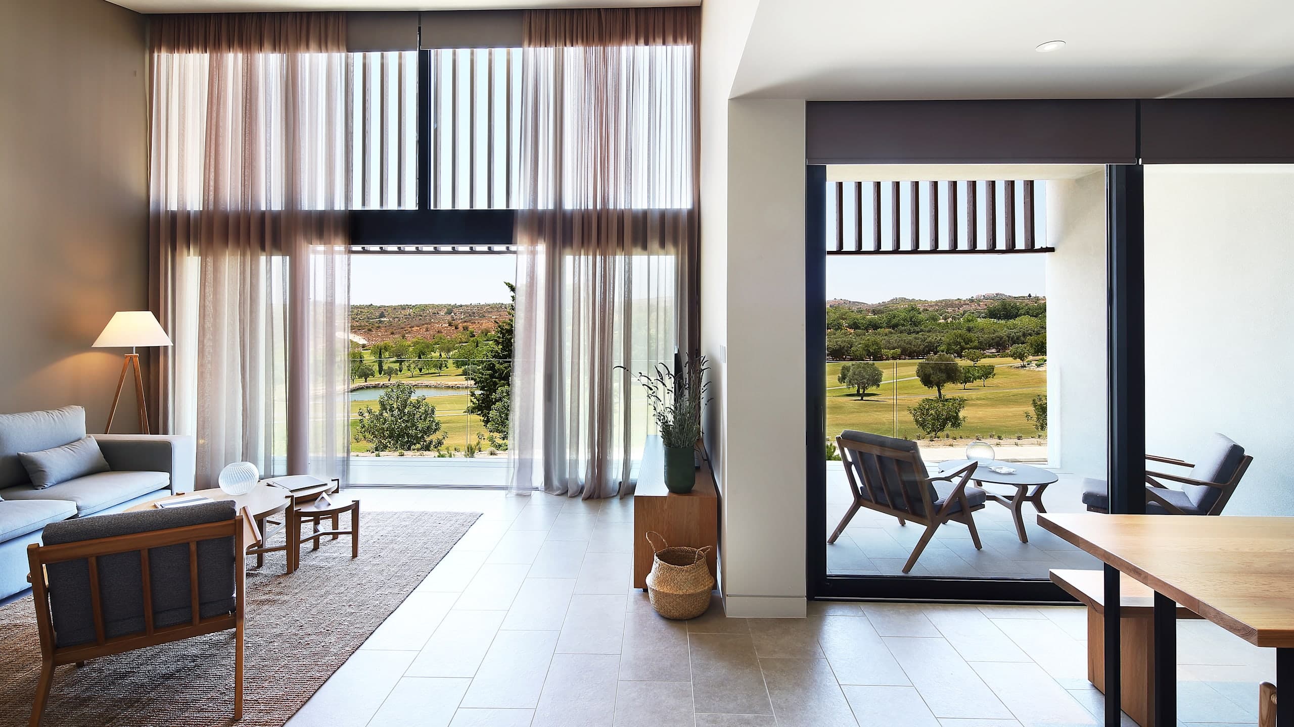 Golf Executive Suite - Image 4