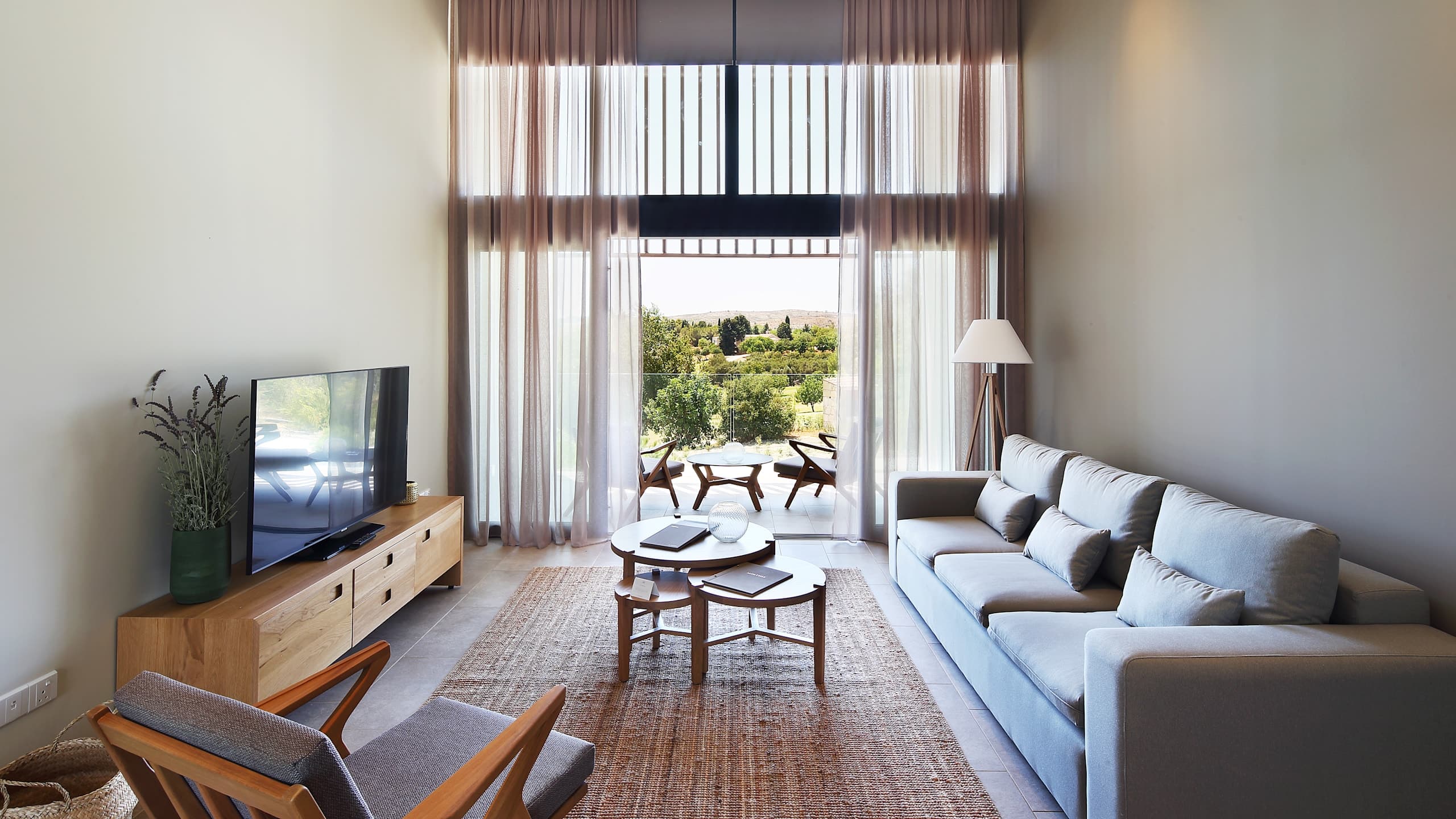 Golf Executive Suite - Image 3