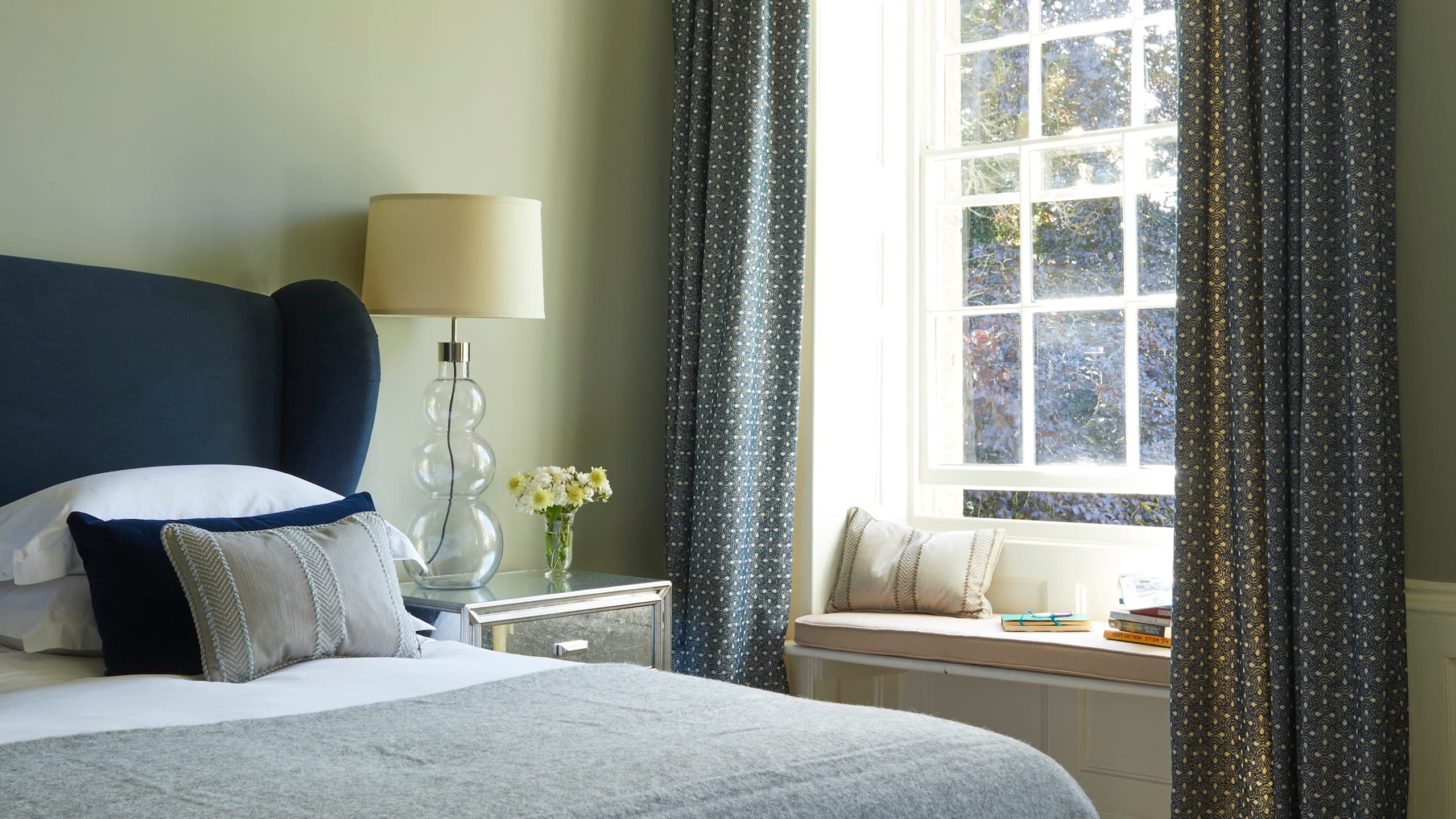 Medium Rooms - Image 4